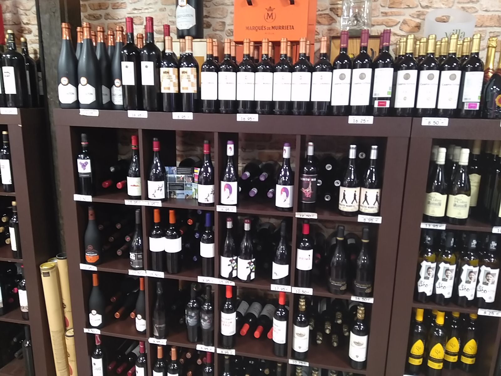 Vinos: Jamones y paletas ibéricas de La Despensa Extremeña Vinos: Jamones y paletas ibéricas de La Despensa Extremeña