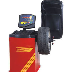 EQUILIBRADO DE NEUMÁTICOS: Servicios de Pneumàtics Rodauto de l’Empordà EQUILIBRADO DE NEUMÁTICOS: Servicios de Pneumàtics Rodauto de l’Empordà