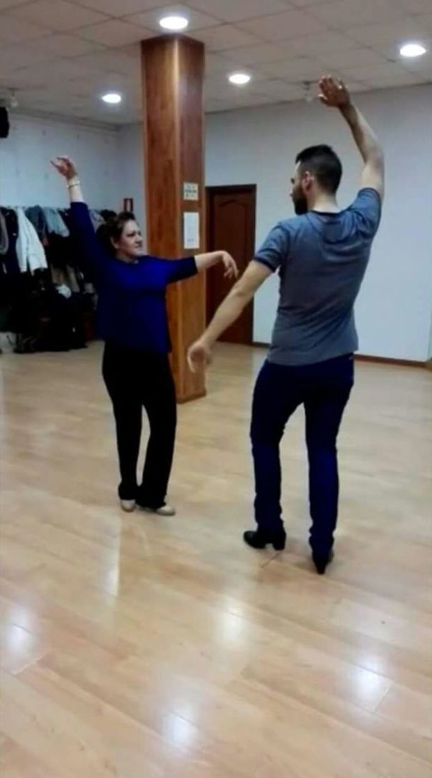 Sevillanas: Servicios de CAB - Baile Sevillanas: Servicios de CAB - Baile