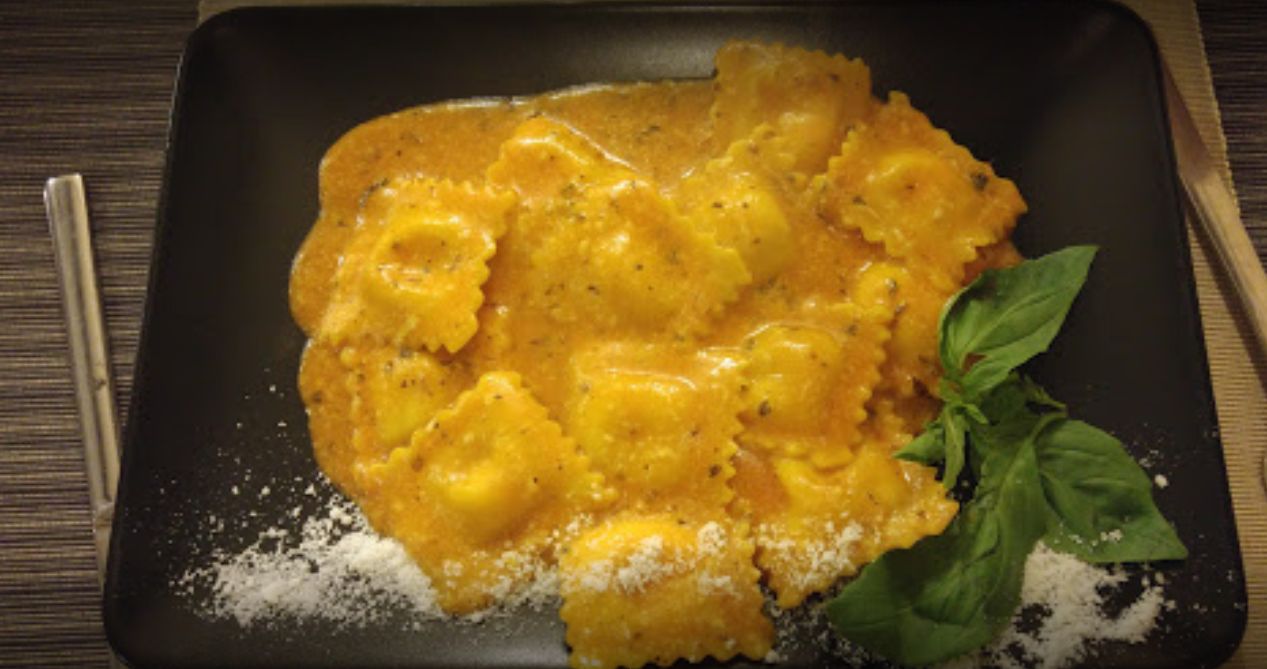 Pastas rellenas y rissoti: Carta de La Malafemmina Pastas rellenas y rissoti: Carta de La Malafemmina