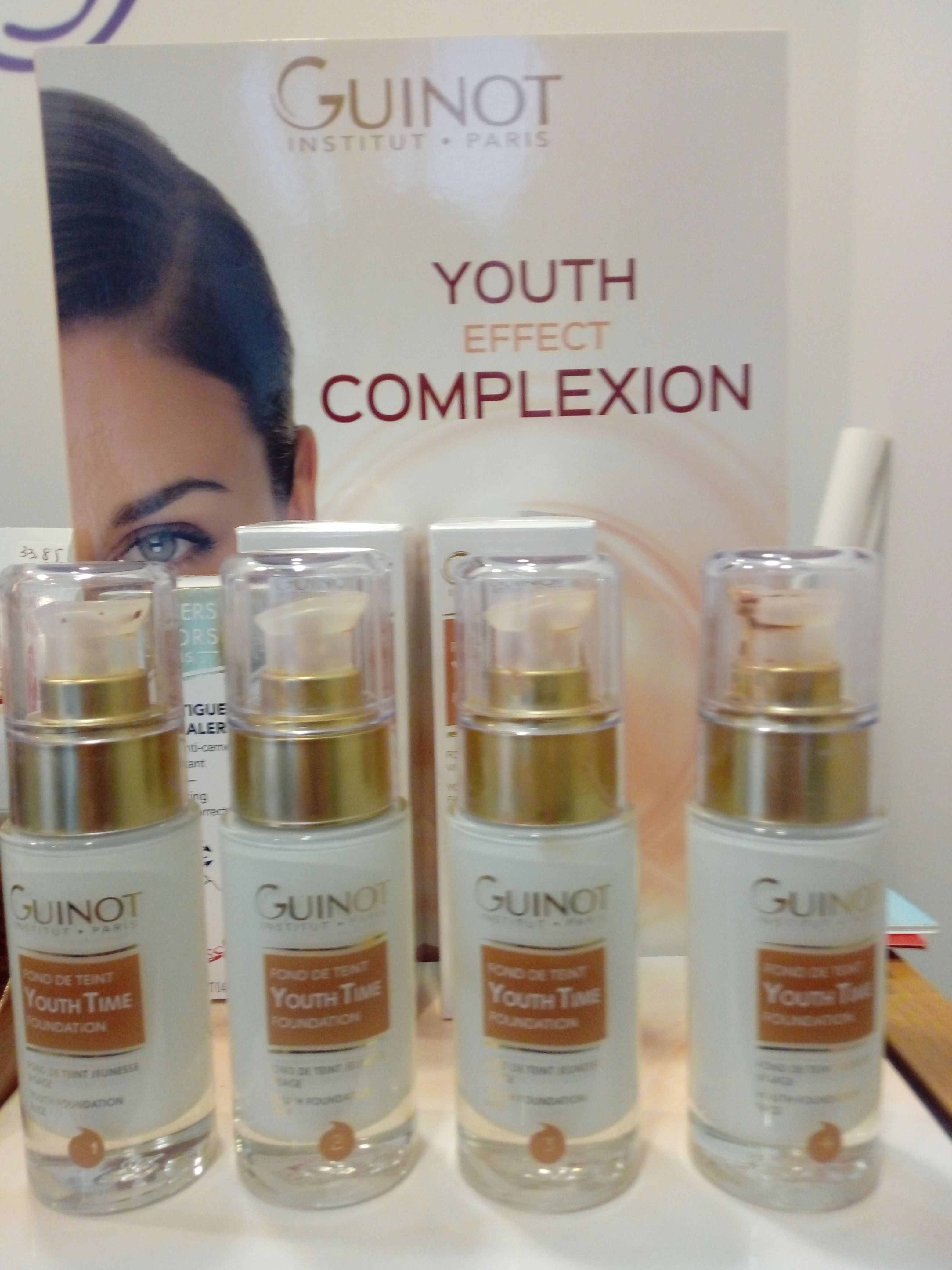 Guinot: Servicios de Salón de Belleza Sukaro Guinot: Servicios de Salón de Belleza Sukaro