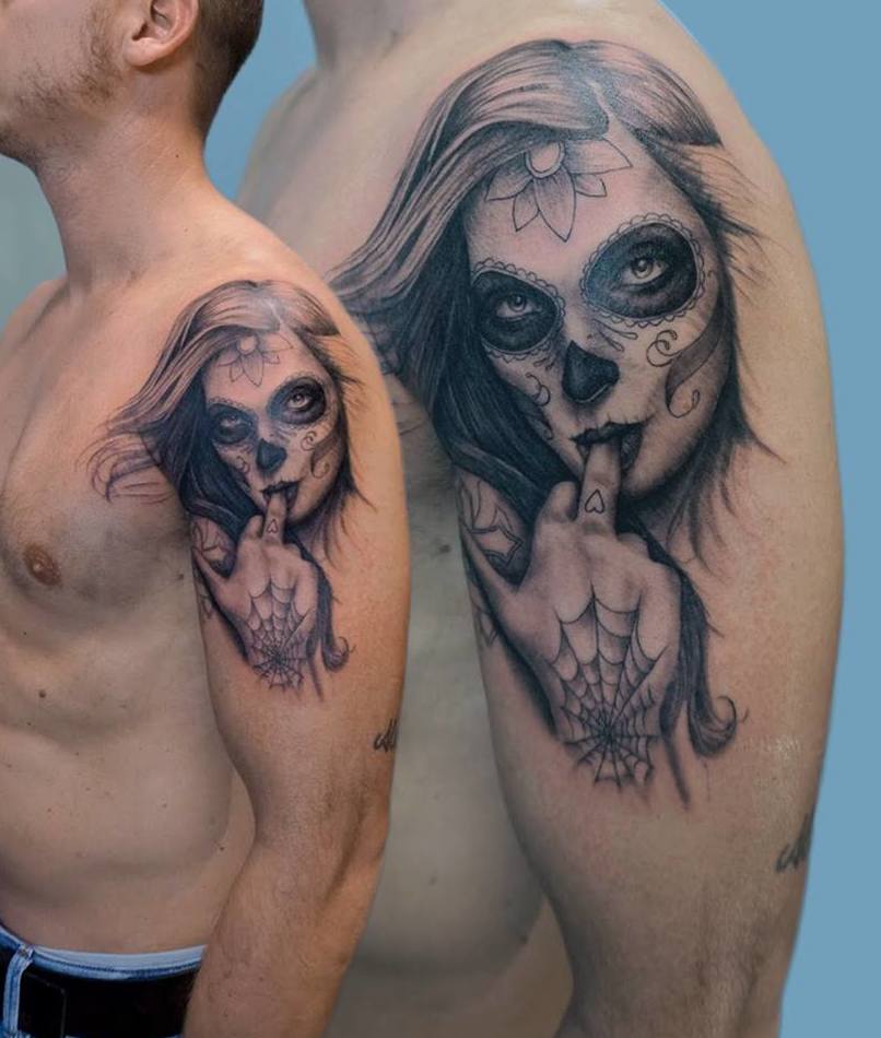 Tatuajes de realismo: Tattoo y exposiciones de Soulpeckers Tattoo & Gallery Tatuajes de realismo: Tattoo y exposiciones de Soulpeckers Tattoo & Gallery