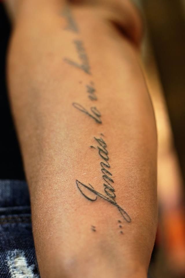 Lettering: Tattoo y exposiciones de Soulpeckers Tattoo & Gallery Lettering: Tattoo y exposiciones de Soulpeckers Tattoo & Gallery