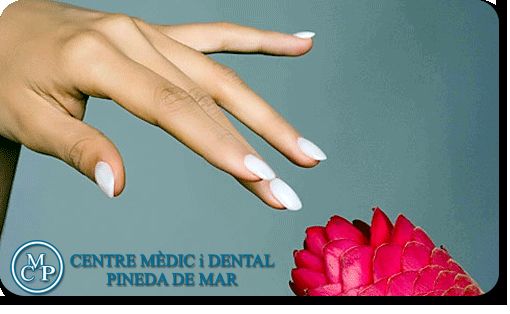 MANICURA: Tratamientos de Centro Médico y Dental Pineda MANICURA: Tratamientos de Centro Médico y Dental Pineda
