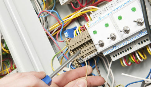 Electricidad: Servicios de Anoia Aparicio, S.L. Electricidad: Servicios de Anoia Aparicio, S.L.