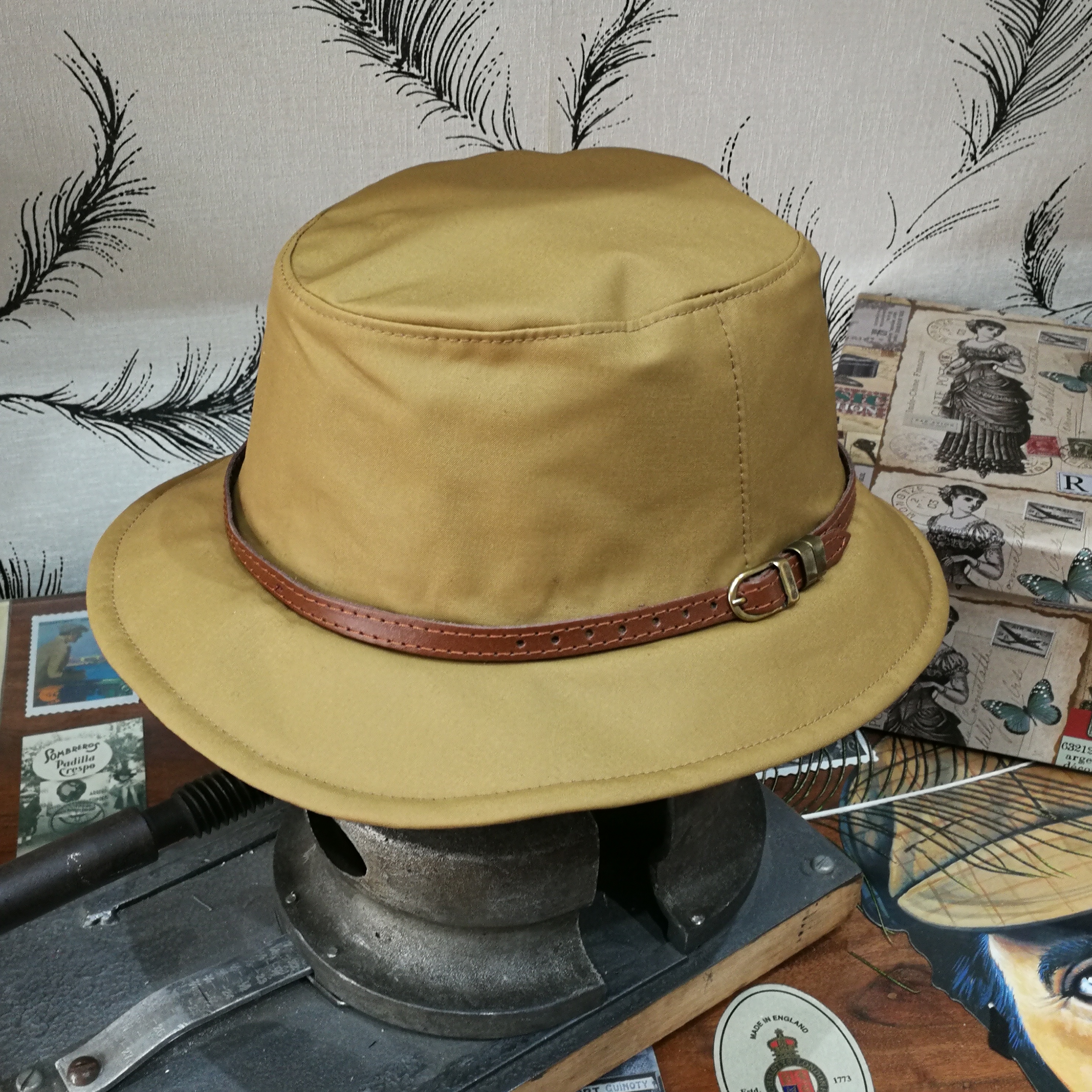 Gorro Lluvia Encerado Camel Gorro Lluvia Encerado Camel