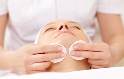 limpieza y exfoliación limpieza y exfoliación