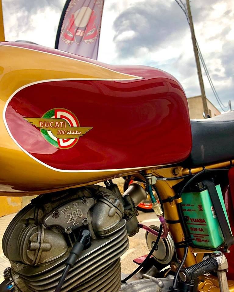 Restauración: Servicios taller de Motos Casals Restauración: Servicios taller de Motos Casals