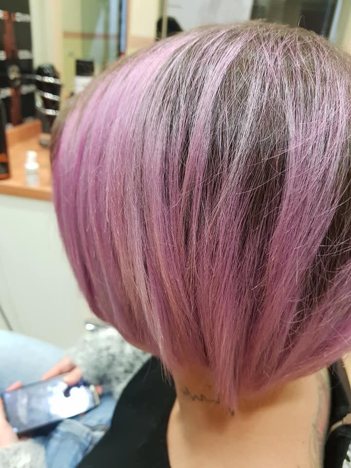 Color: Peluquería y estética de Loving Colors Color: Peluquería y estética de Loving Colors