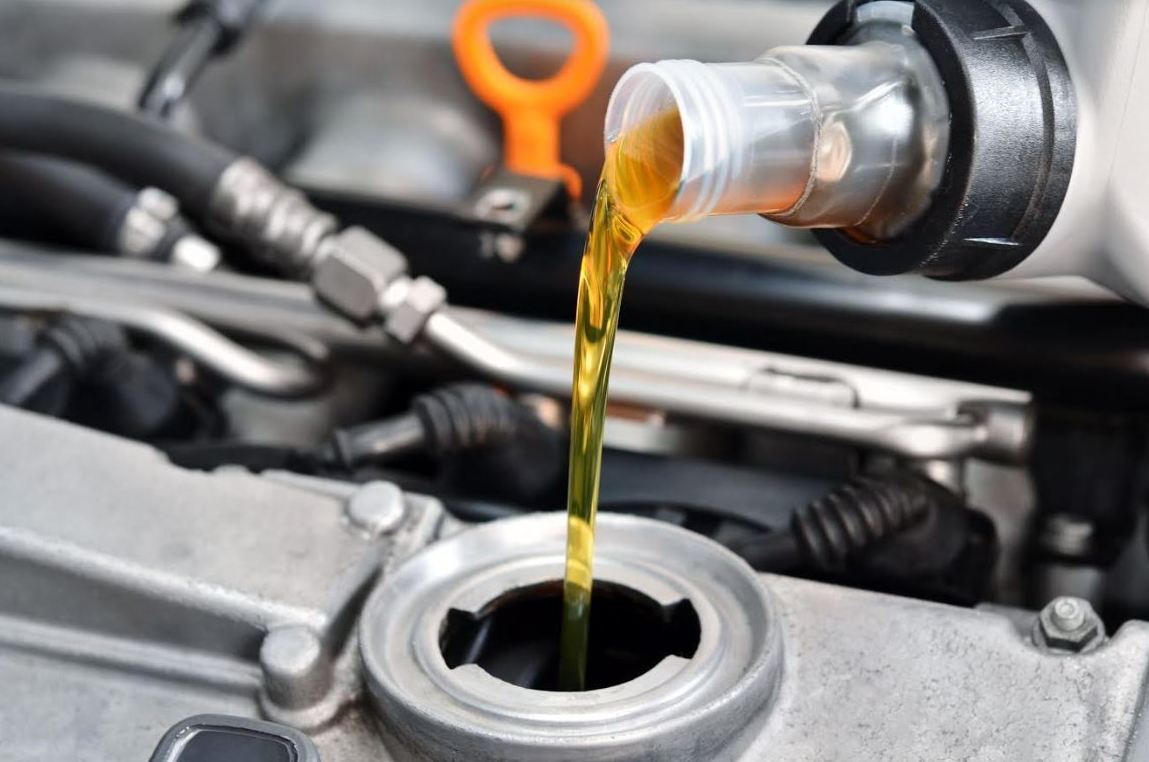 Cambio de lubricantes y filtros: Taller del Automóvil de Redauto La Palma Cambio de lubricantes y filtros: Taller del Automóvil de Redauto La Palma