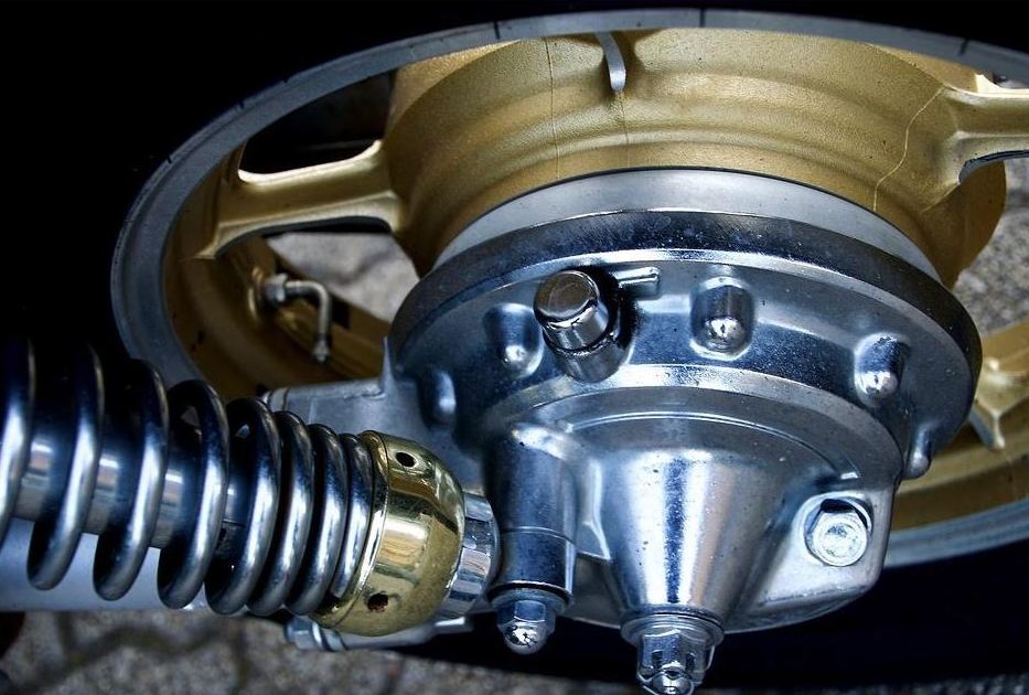 Amortiguación: Taller del Automóvil de Redauto La Palma Amortiguación: Taller del Automóvil de Redauto La Palma