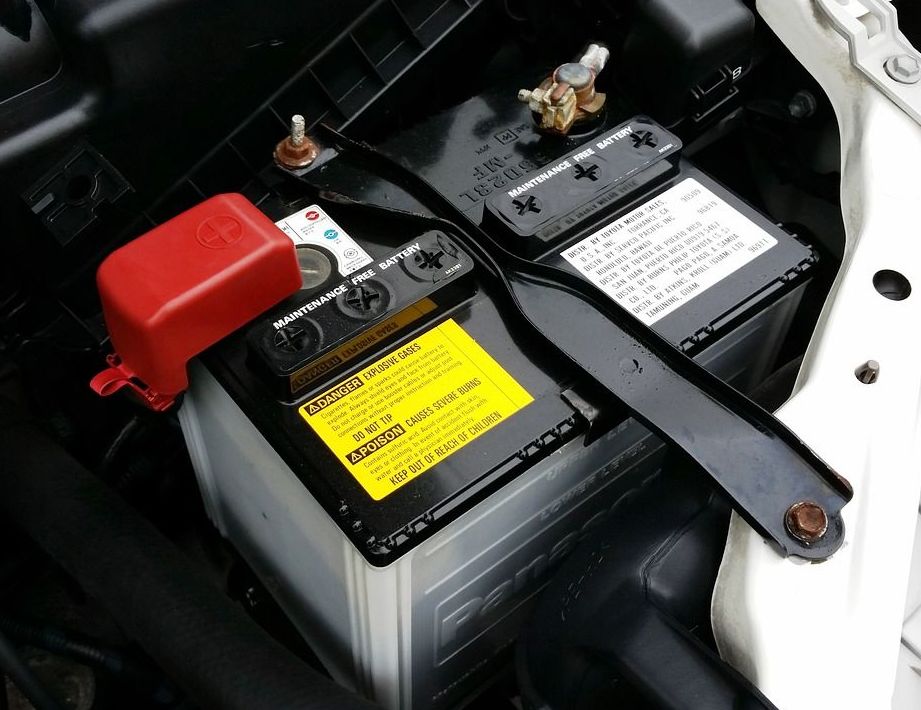 Baterías: Taller del Automóvil de Redauto La Palma Baterías: Taller del Automóvil de Redauto La Palma