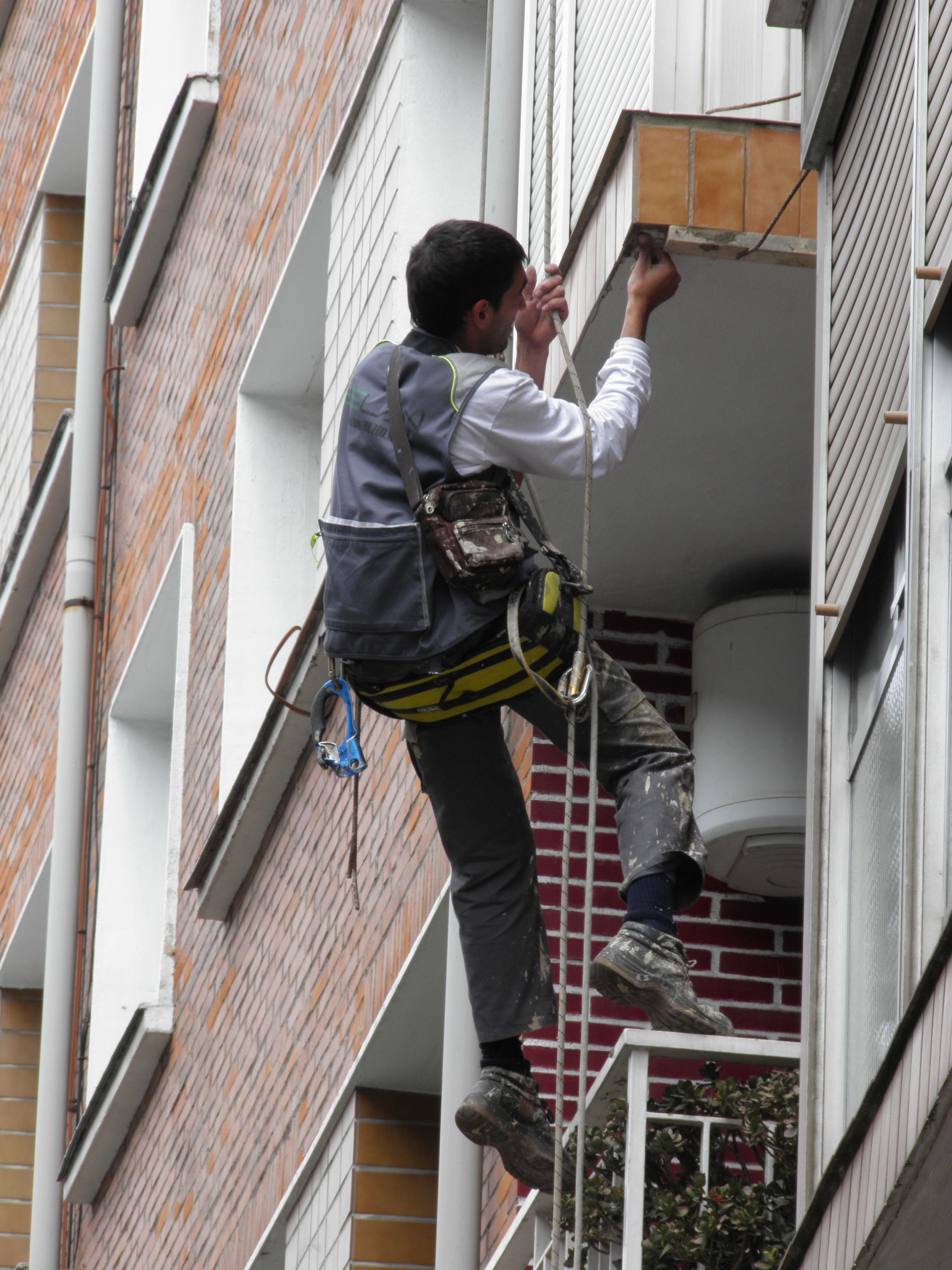Trabajos verticales en Bilbao|Selán desatascos Trabajos verticales en Bilbao|Selán desatascos