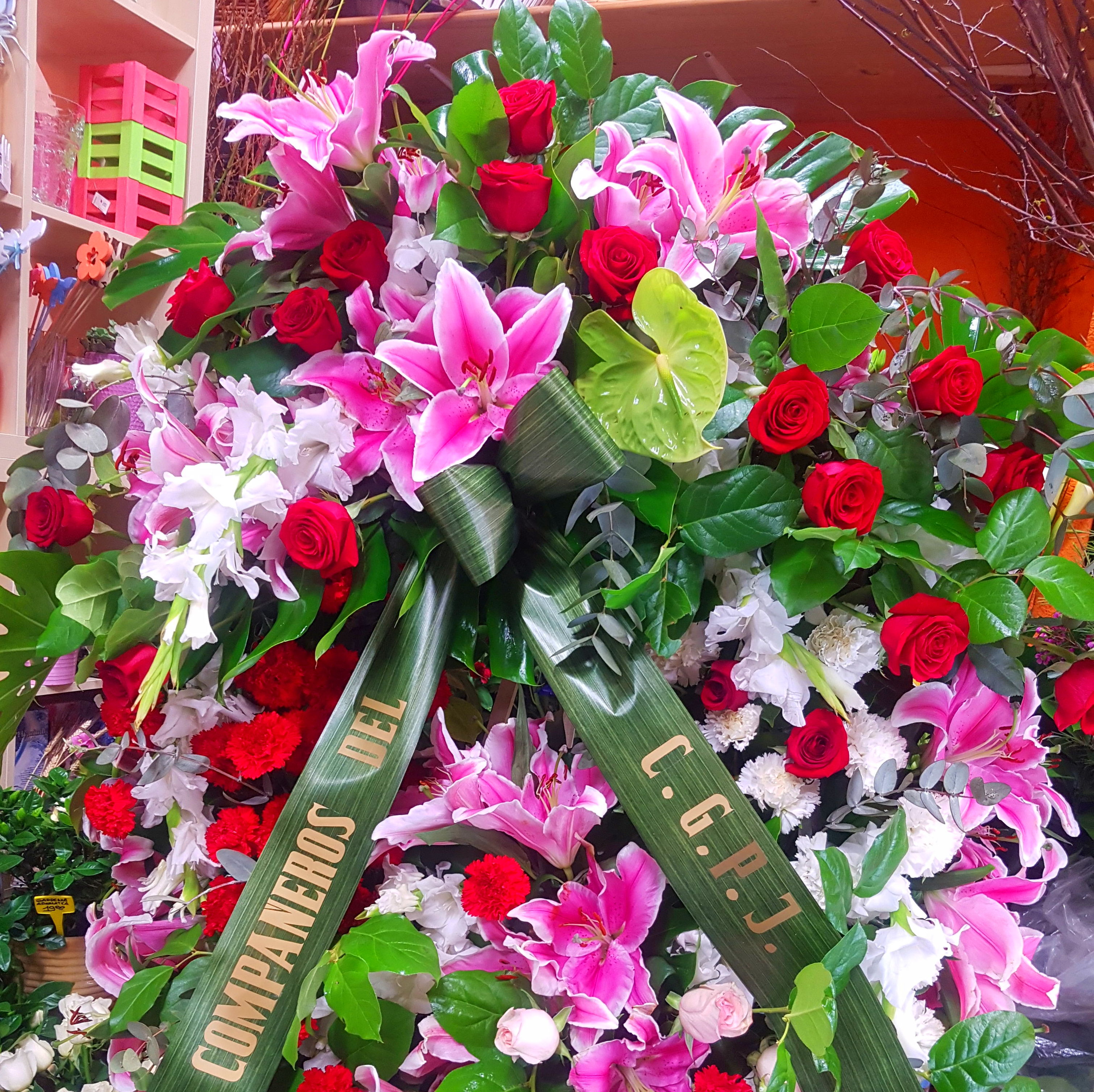 Coronas: Servicios de Ixora Floristas Coronas: Servicios de Ixora Floristas