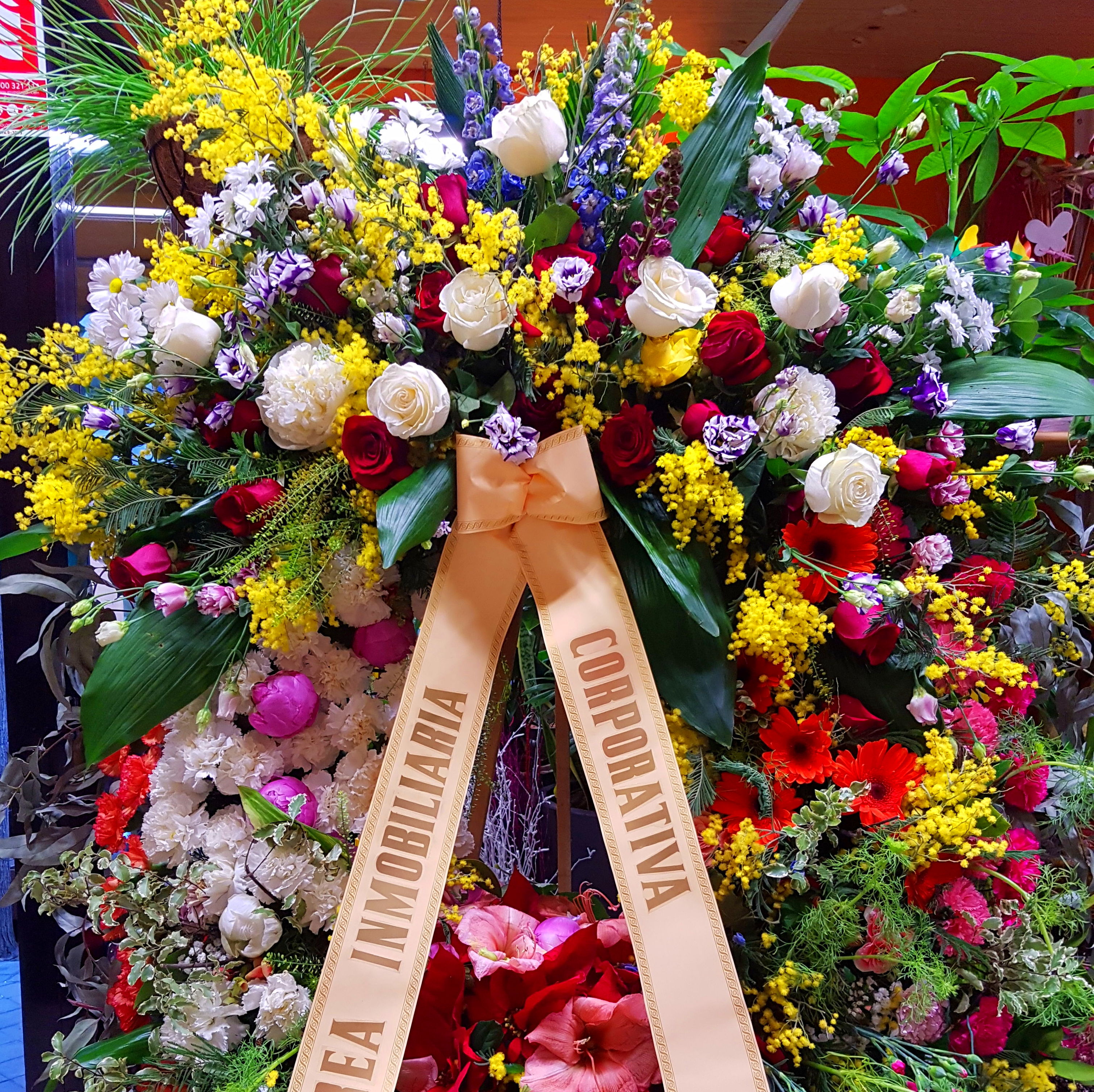 Coronas: Servicios de Ixora Floristas Coronas: Servicios de Ixora Floristas