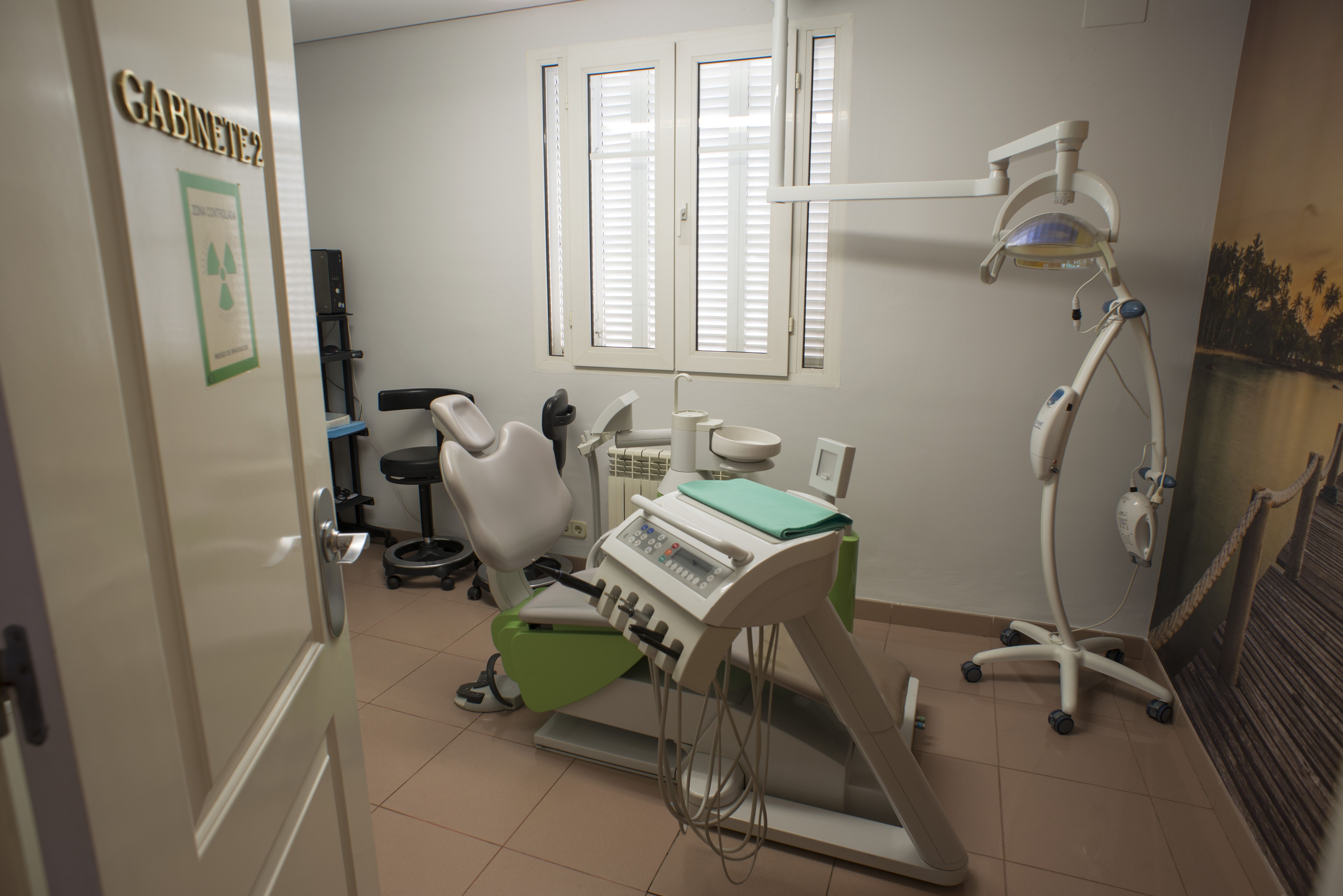 Instalaciones de nuestra clínica dental en Linares