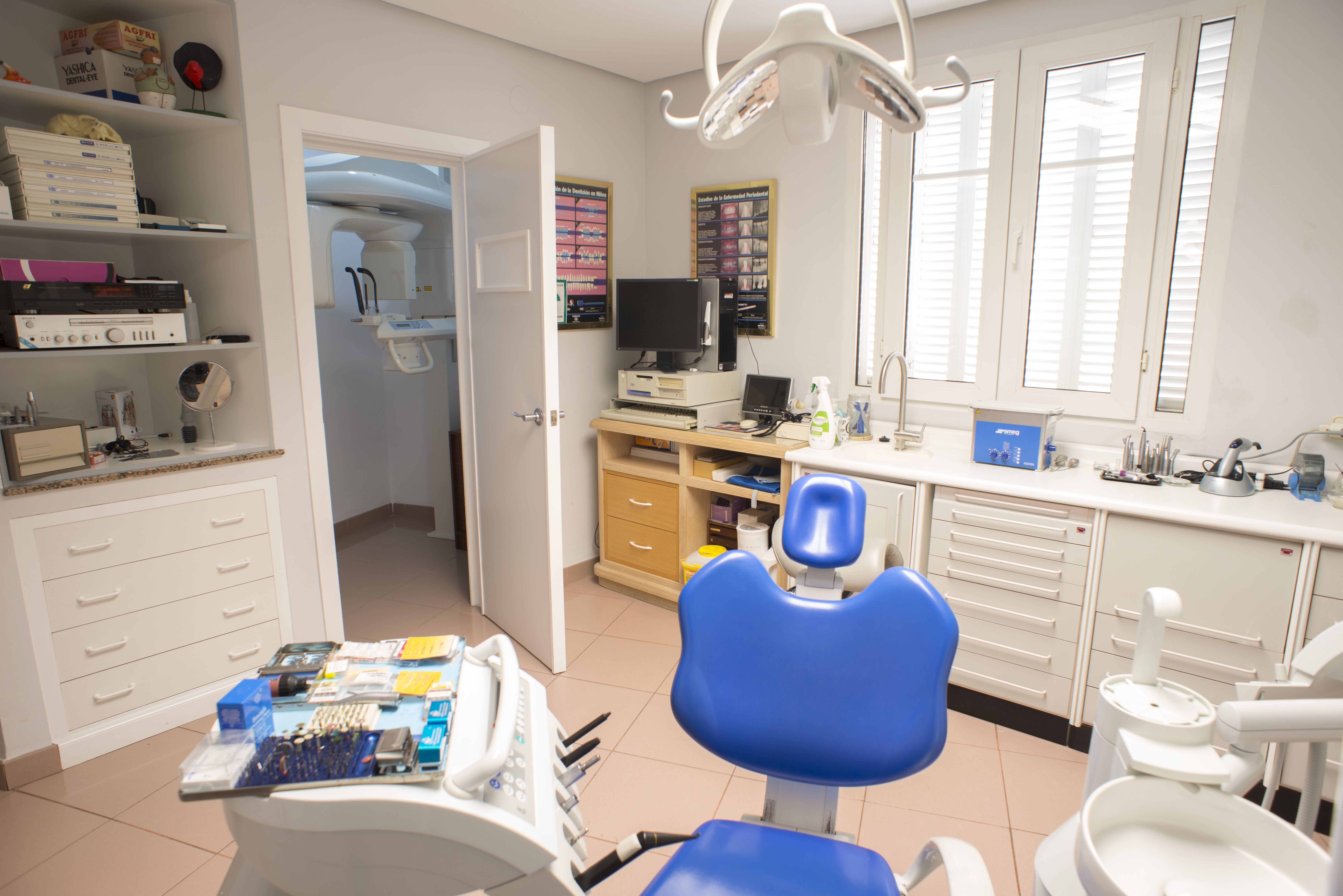 Equipos odontológicos de primer nivel en Linares