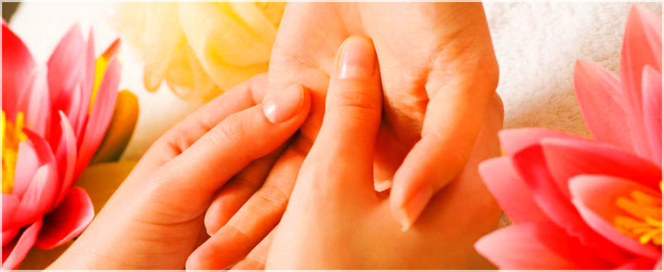 Cromoterapia: de Centro Om Zentroa Cromoterapia: de Centro Om Zentroa