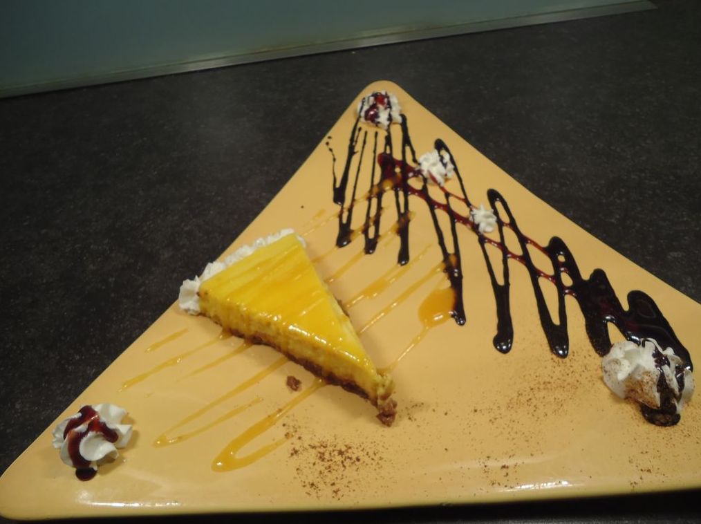 Postres: Carta de El Lloc Restaurante - Pizzería Postres: Carta de El Lloc Restaurante - Pizzería