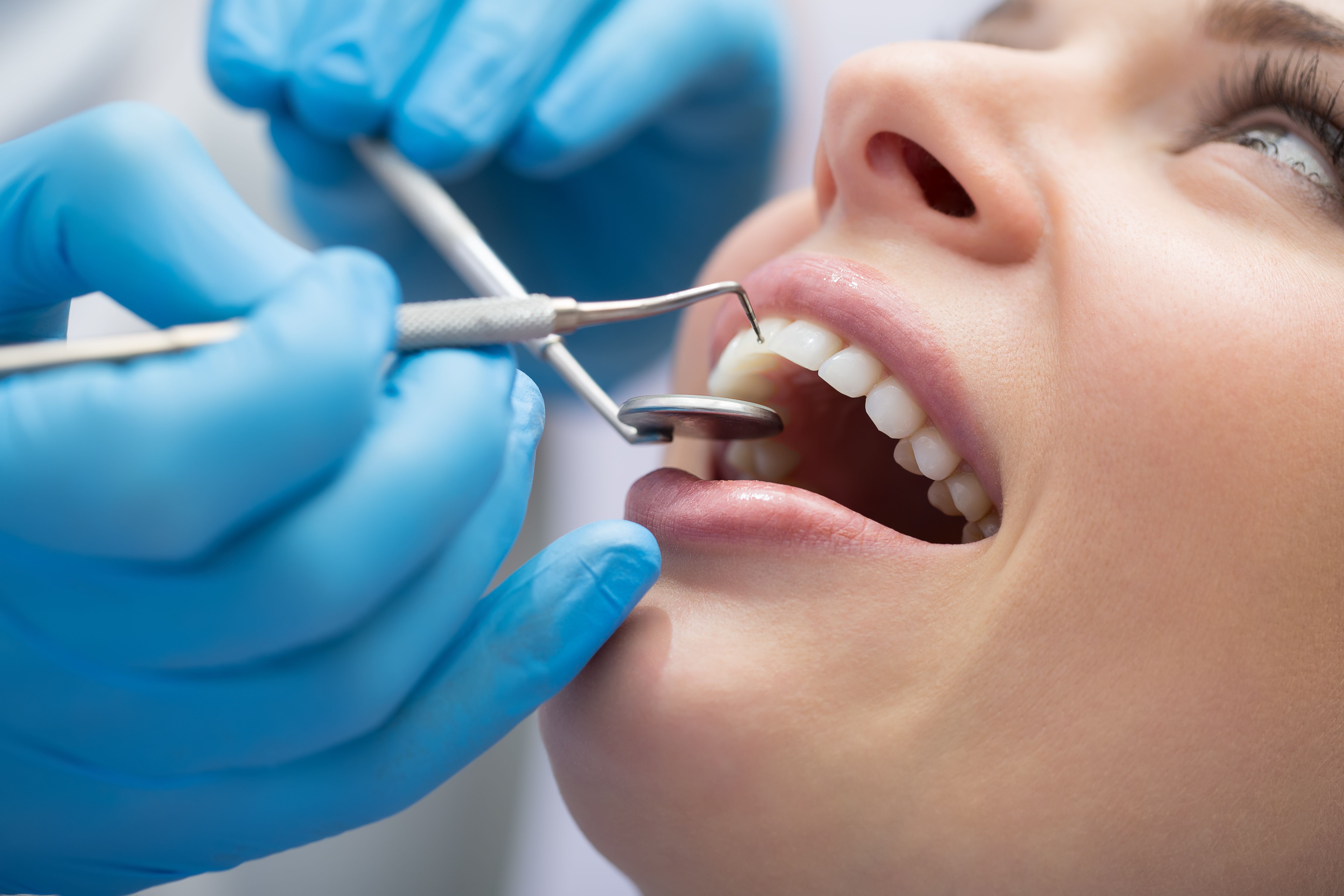 Prótesis dentales en Oroso