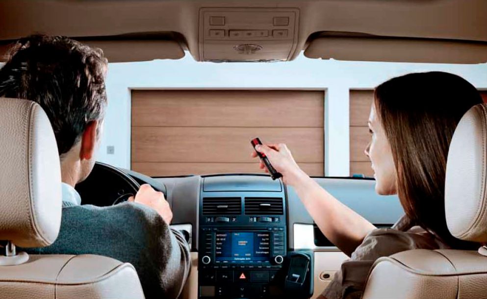 Mandos a distancia y llaves magnéticas para automatismos: Servicios de Puertas automáticas Odiel Mandos a distancia y llaves magnéticas para automatismos: Servicios de Puertas automáticas Odiel