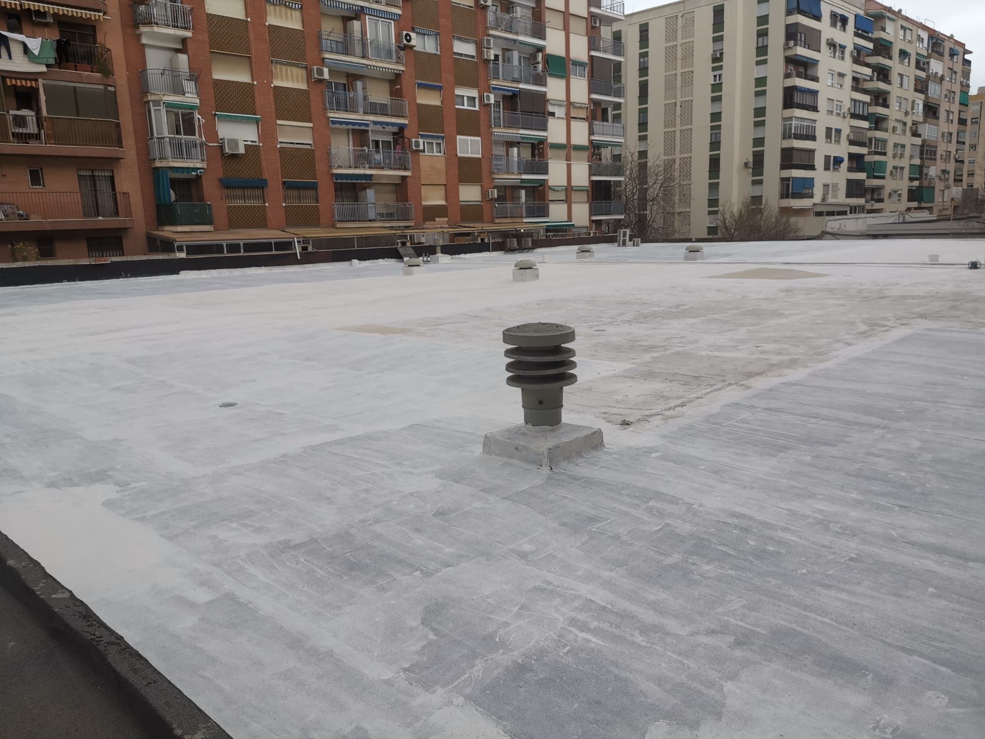 Impermeabilización de una cubierta en Olta-Valencia