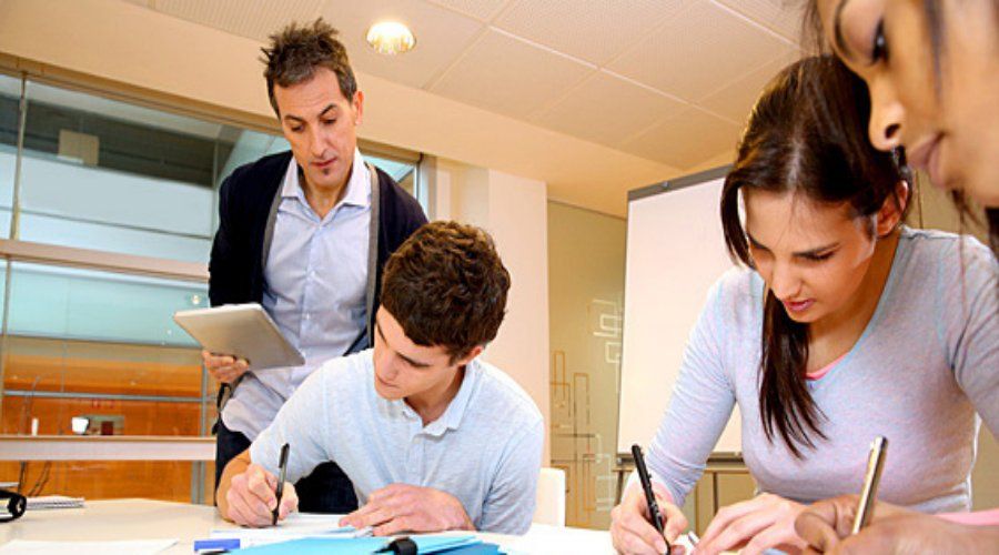 Preparación exámenes oficiales: Servicios de Chez Georges Preparación exámenes oficiales: Servicios de Chez Georges
