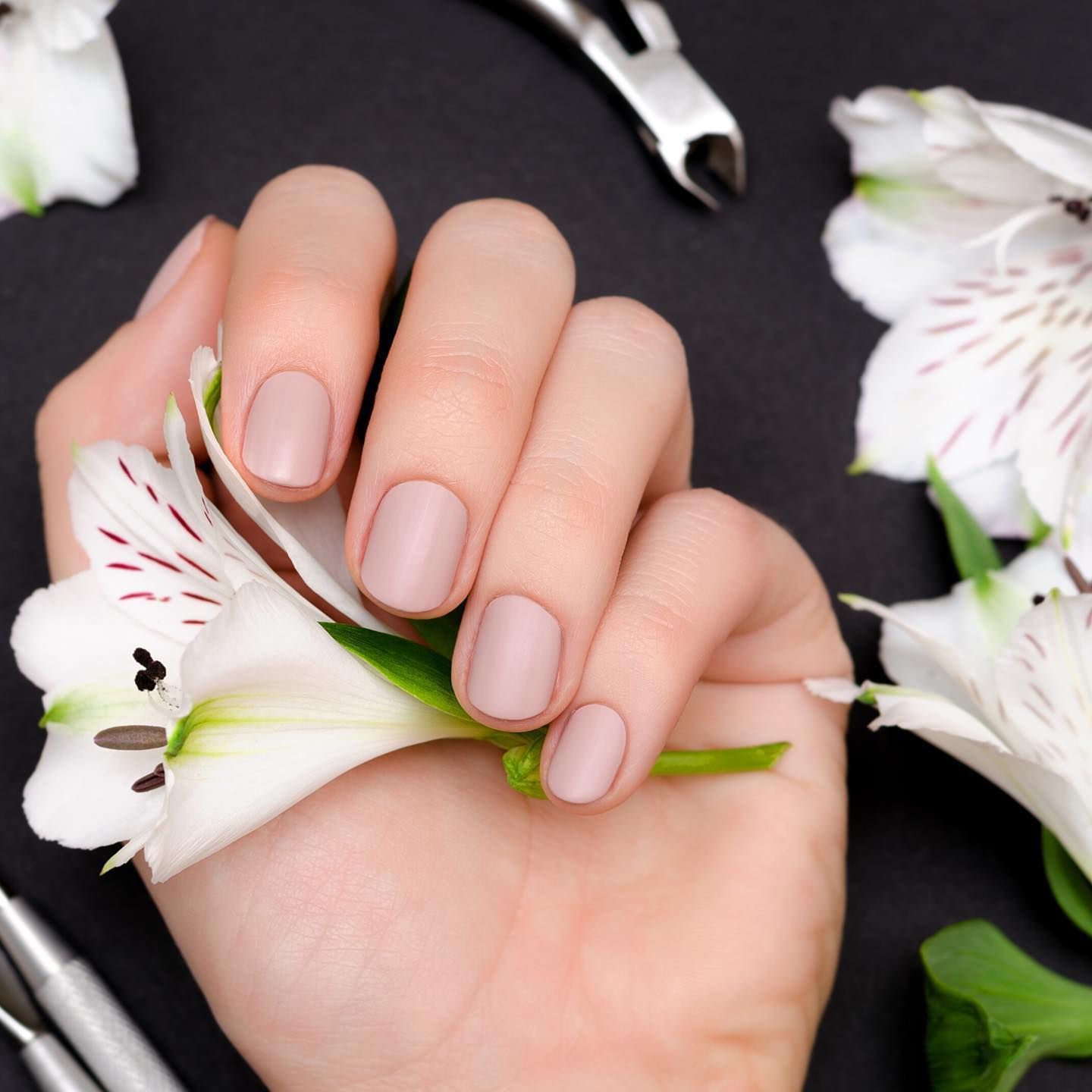 Manicura OPI: Servicios de Ma Belle Salón Manicura OPI: Servicios de Ma Belle Salón