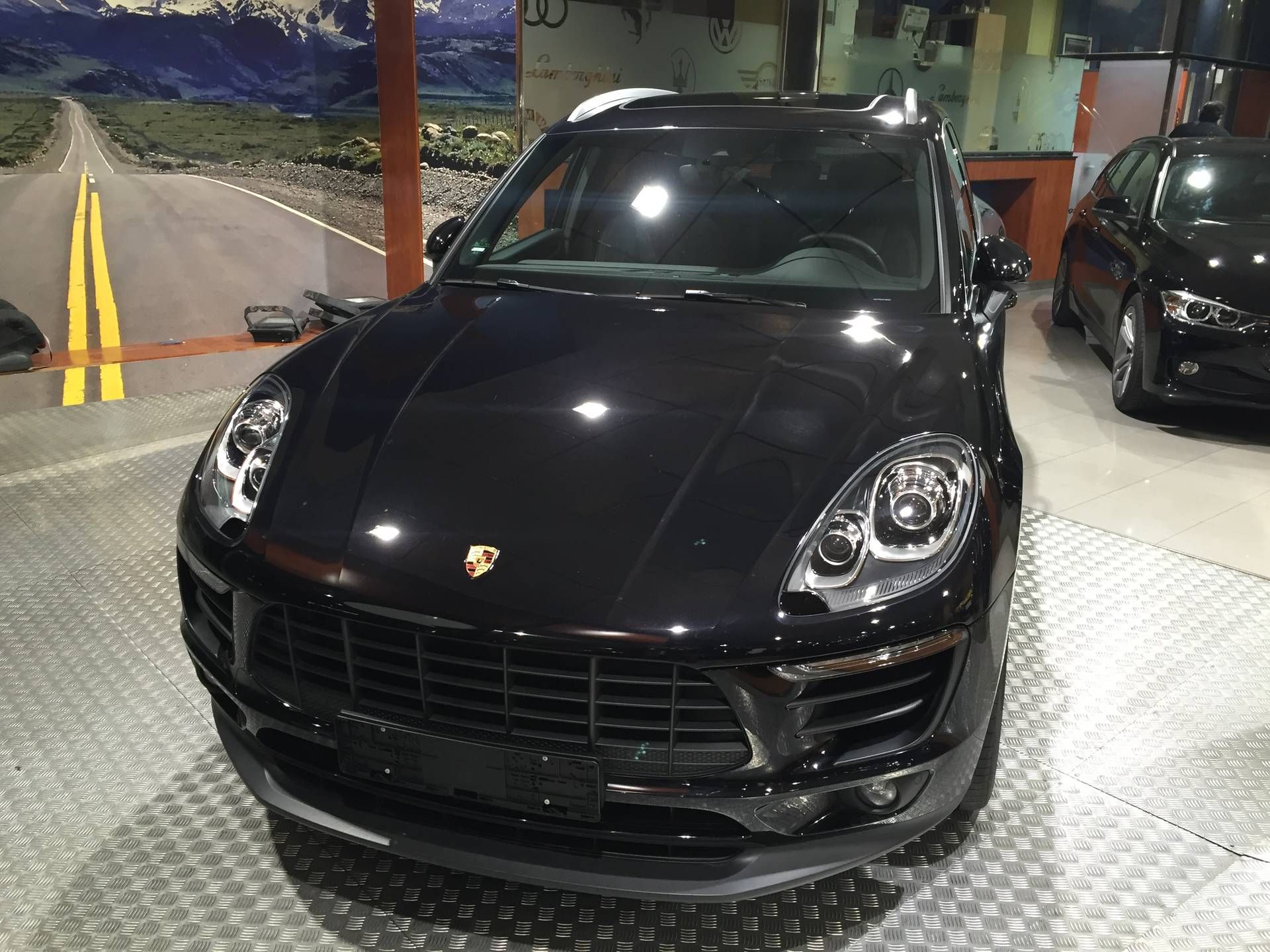 Porsche Macan S: Servicios de Comercial Víctor Porsche Macan S: Servicios de Comercial Víctor