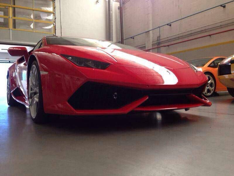 Lamborghini Huracán: Servicios de Comercial Víctor Lamborghini Huracán: Servicios de Comercial Víctor