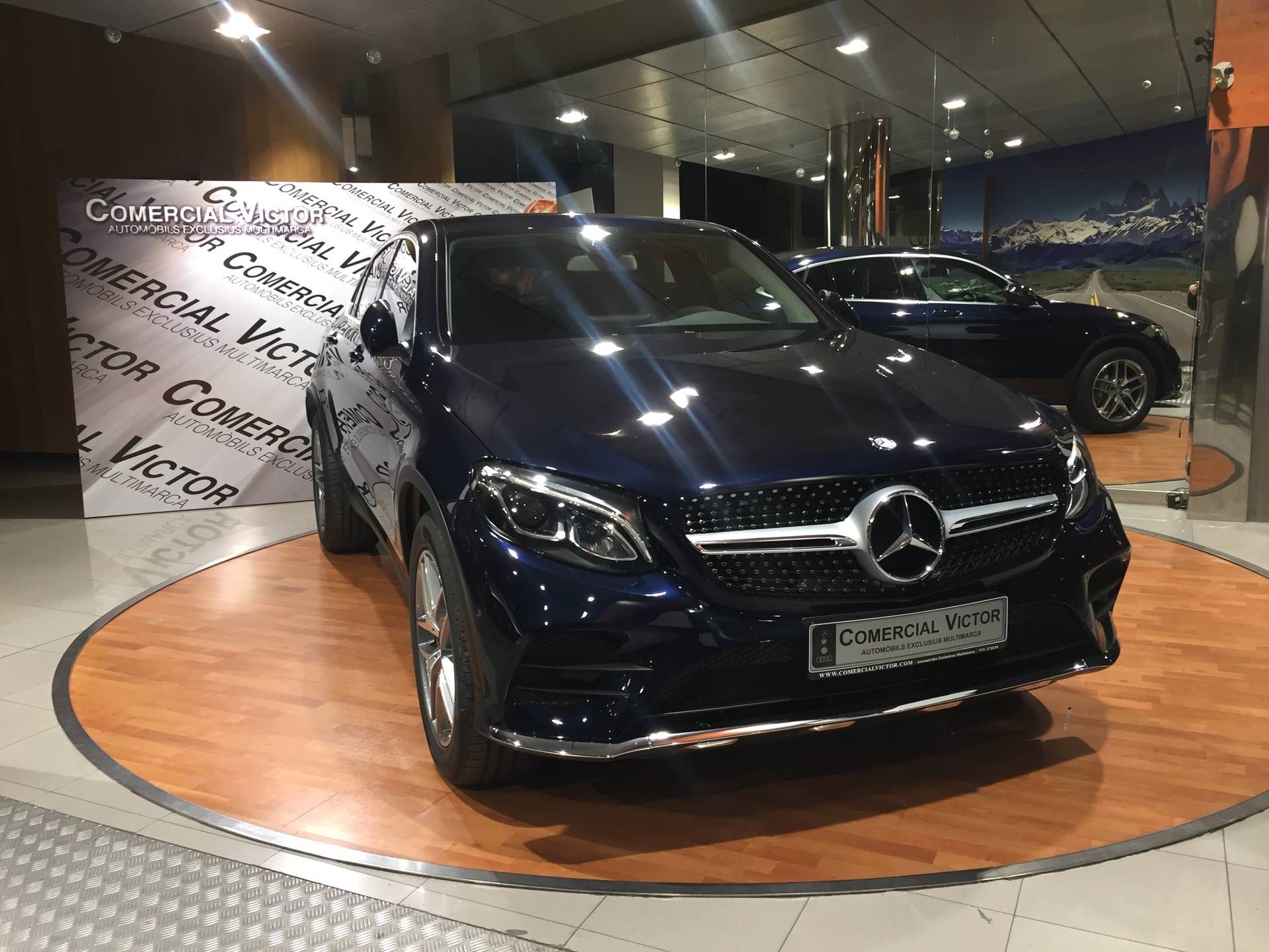 Mercedes GLC Coupé 250: Servicios de Comercial Víctor Mercedes GLC Coupé 250: Servicios de Comercial Víctor