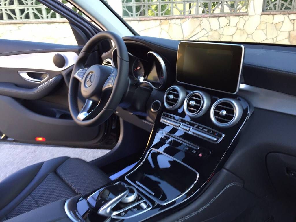 Mercedes GLC 220 CDI: Servicios de Comercial Víctor Mercedes GLC 220 CDI: Servicios de Comercial Víctor