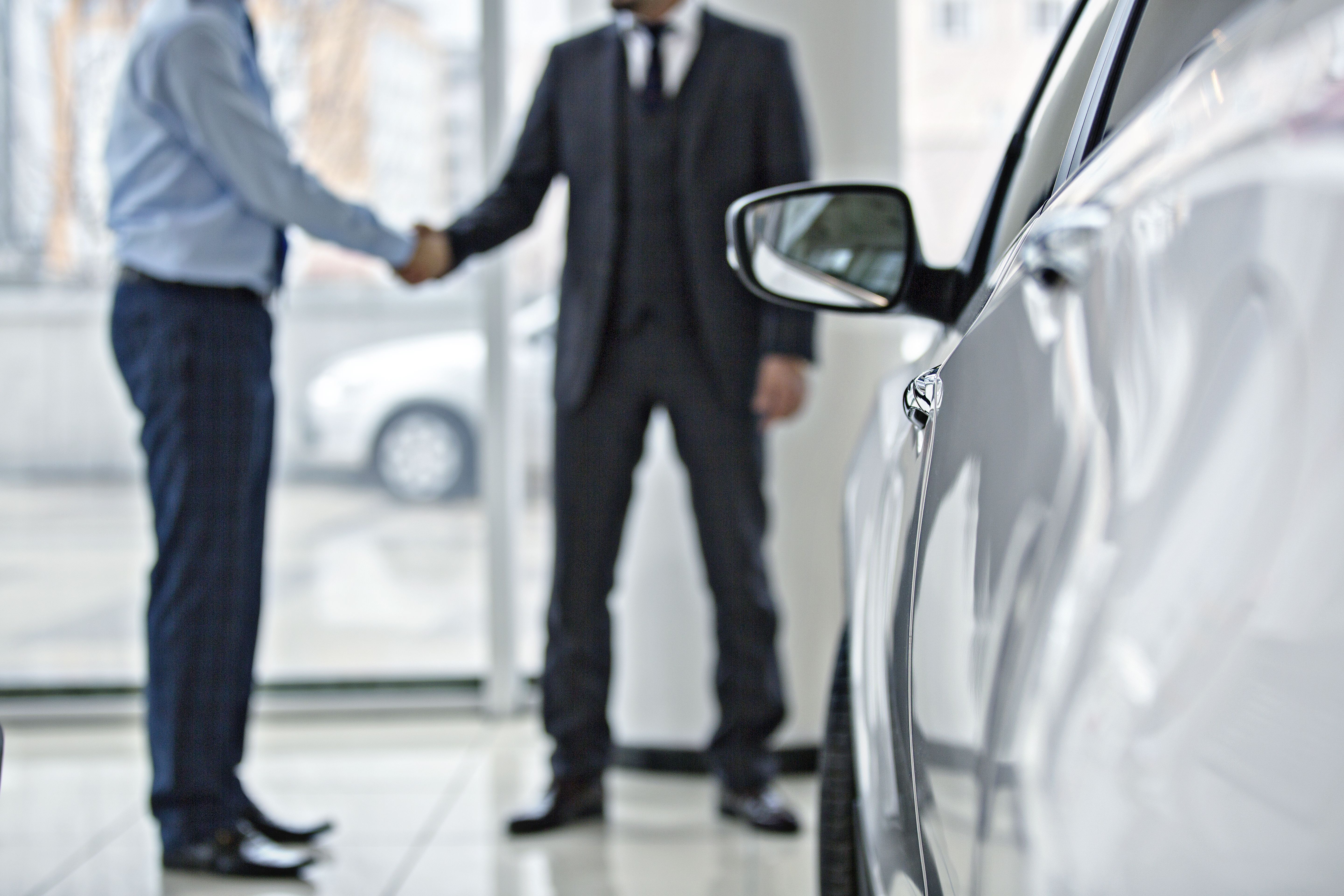 Compra de coches al mejor precio: Servicios de Comercial Víctor Compra de coches al mejor precio: Servicios de Comercial Víctor