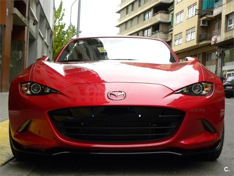 Mazda MX5 2.0 118kW 160CV Zenith Sport 2p.: Servicios de Comercial Víctor Mazda MX5 2.0 118kW 160CV Zenith Sport 2p.: Servicios de Comercial Víctor