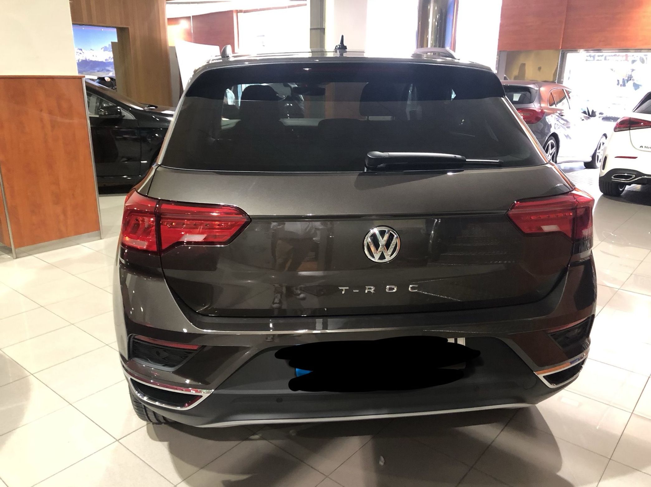 VW T-Roc 115 cv Diesel : Servicios de Comercial Víctor VW T-Roc 115 cv Diesel : Servicios de Comercial Víctor