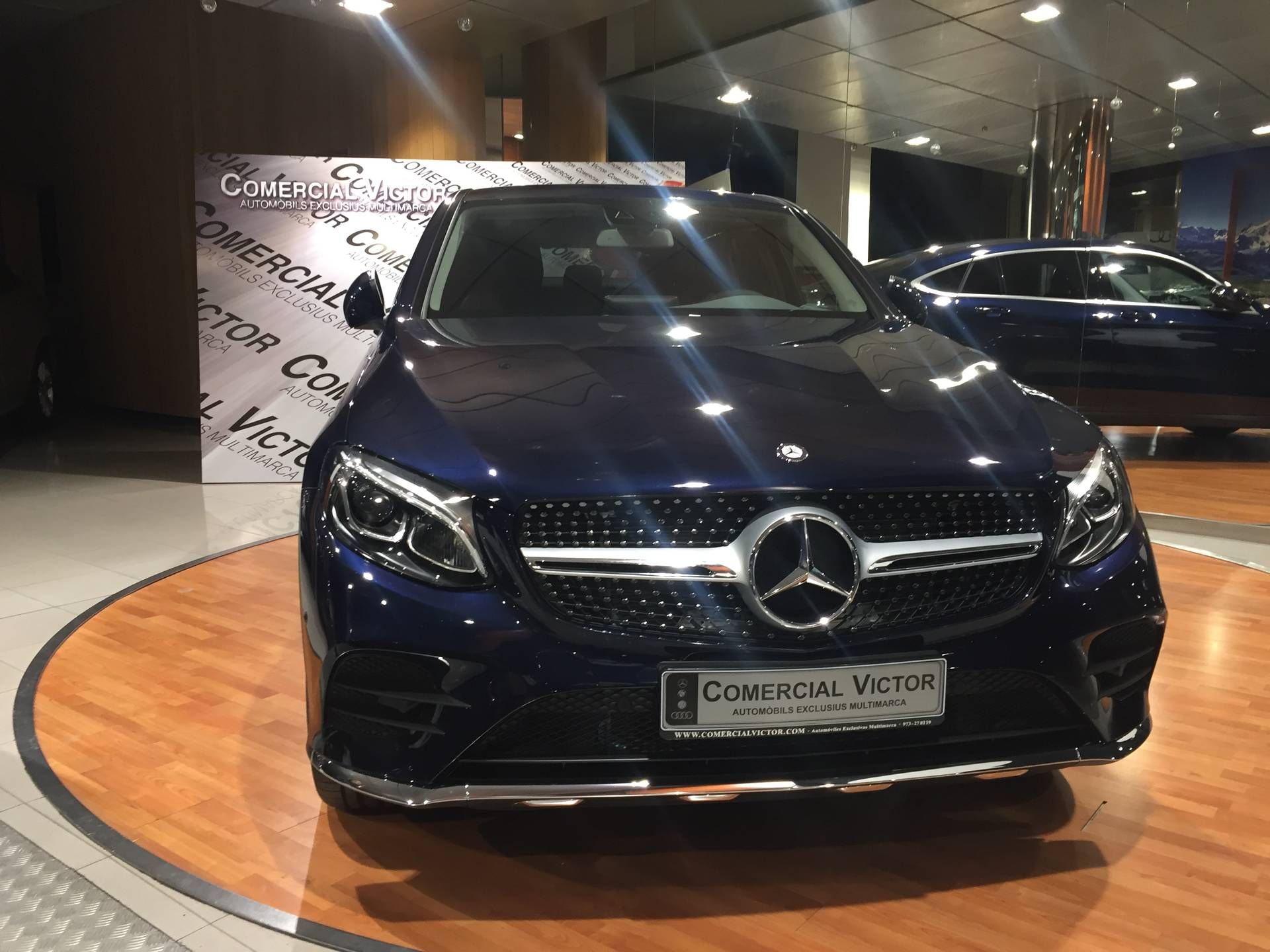 Mercedes GLC Coupé 250: Servicios de Comercial Víctor Mercedes GLC Coupé 250: Servicios de Comercial Víctor