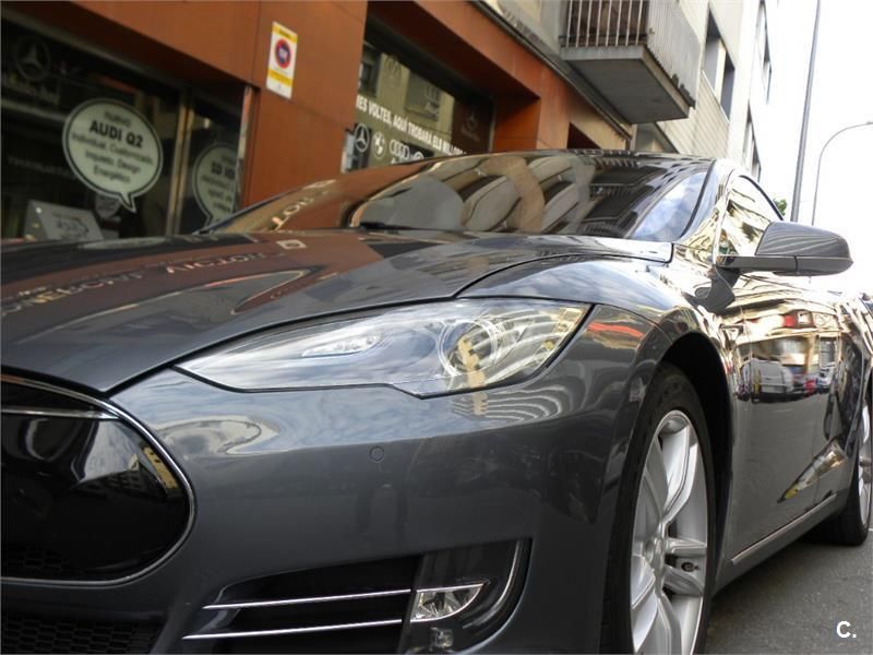 Tesla Model S 90D 4WD 5p. - Eléctrico: Servicios de Comercial Víctor Tesla Model S 90D 4WD 5p. - Eléctrico: Servicios de Comercial Víctor