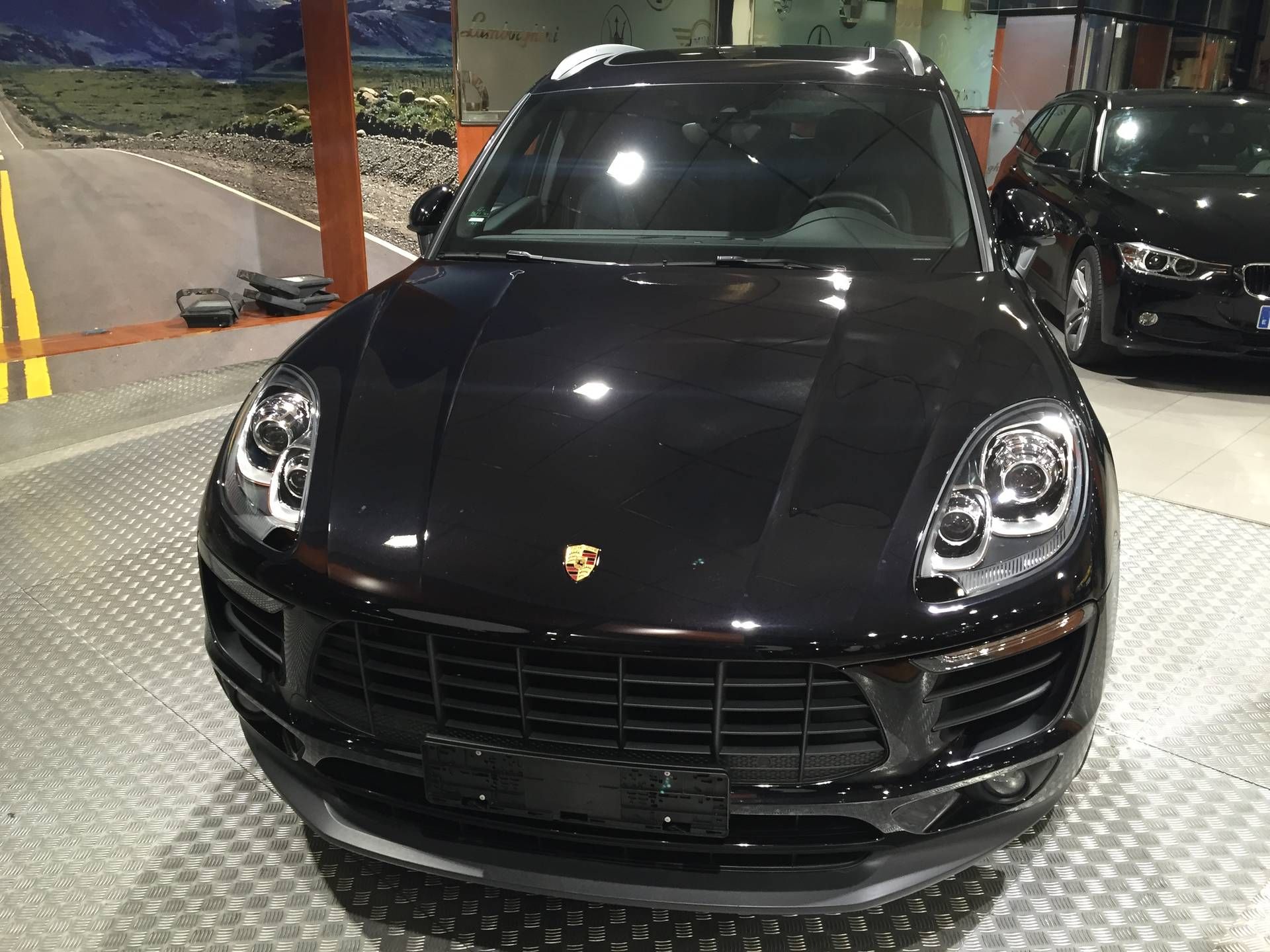 Porsche Macan S: Servicios de Comercial Víctor Porsche Macan S: Servicios de Comercial Víctor