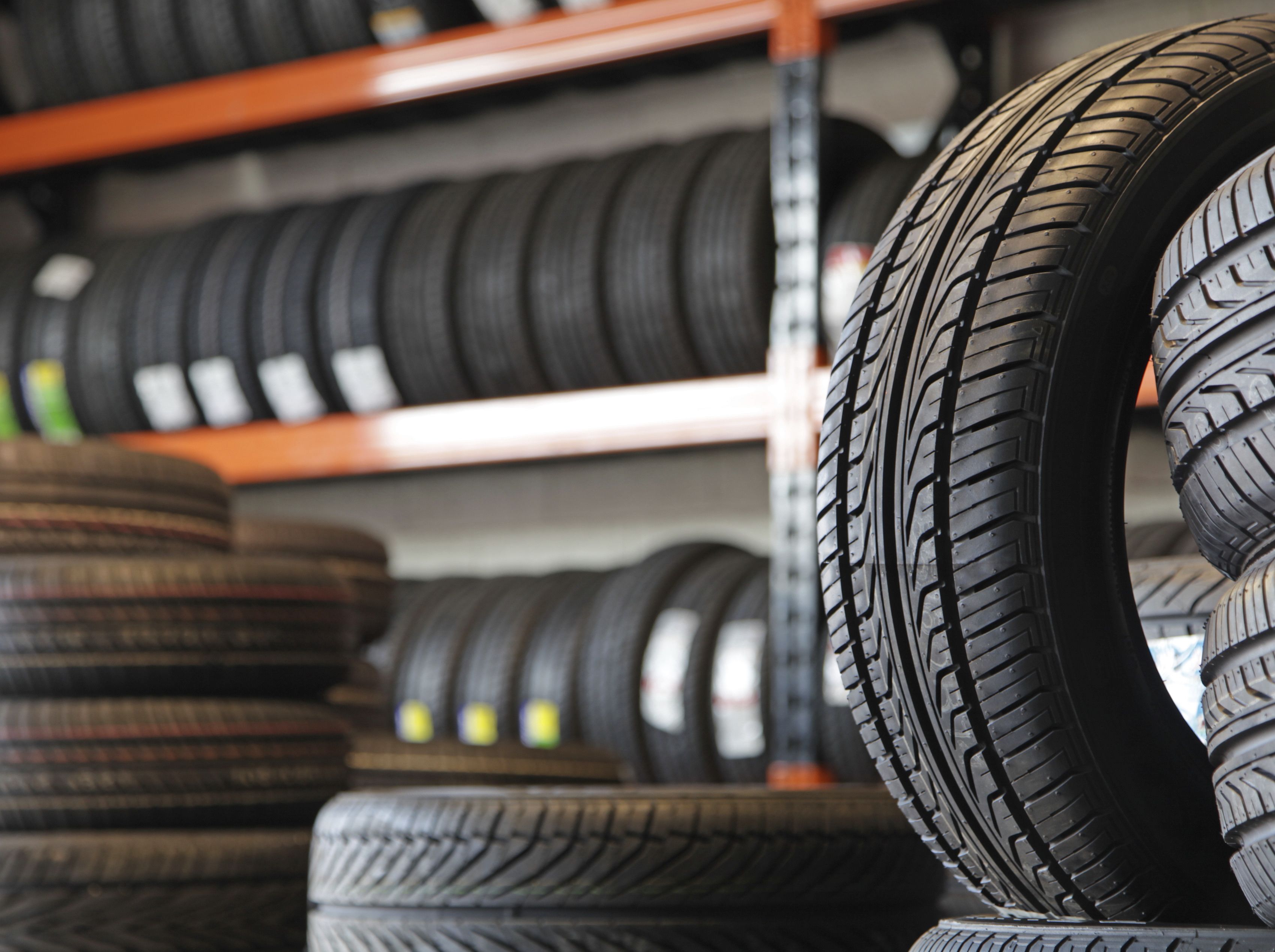 Neumáticos: Servicios de Autotaller C&D Servicios Neumáticos: Servicios de Autotaller C&D Servicios