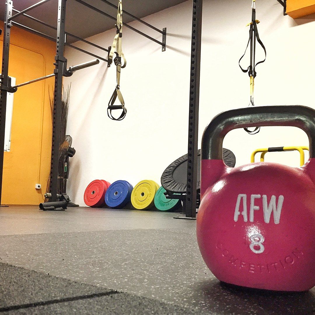Entreno para Grupos: Servicios de DicaFit Entreno para Grupos: Servicios de DicaFit