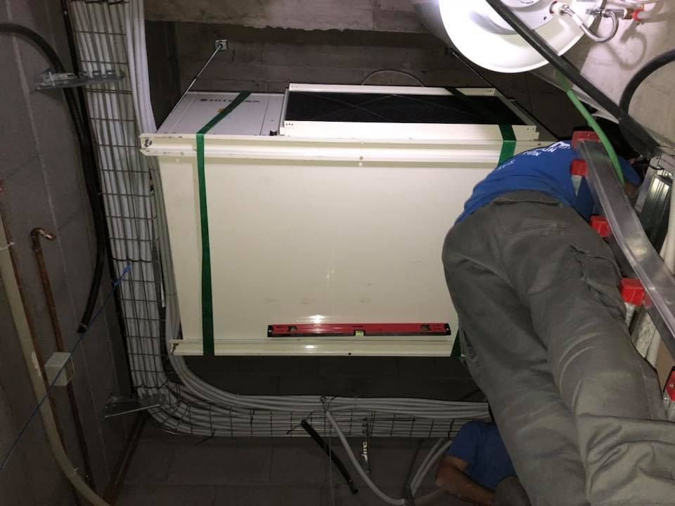 Equipo compacto aire agua: Servicios de Climac Equipo compacto aire agua: Servicios de Climac