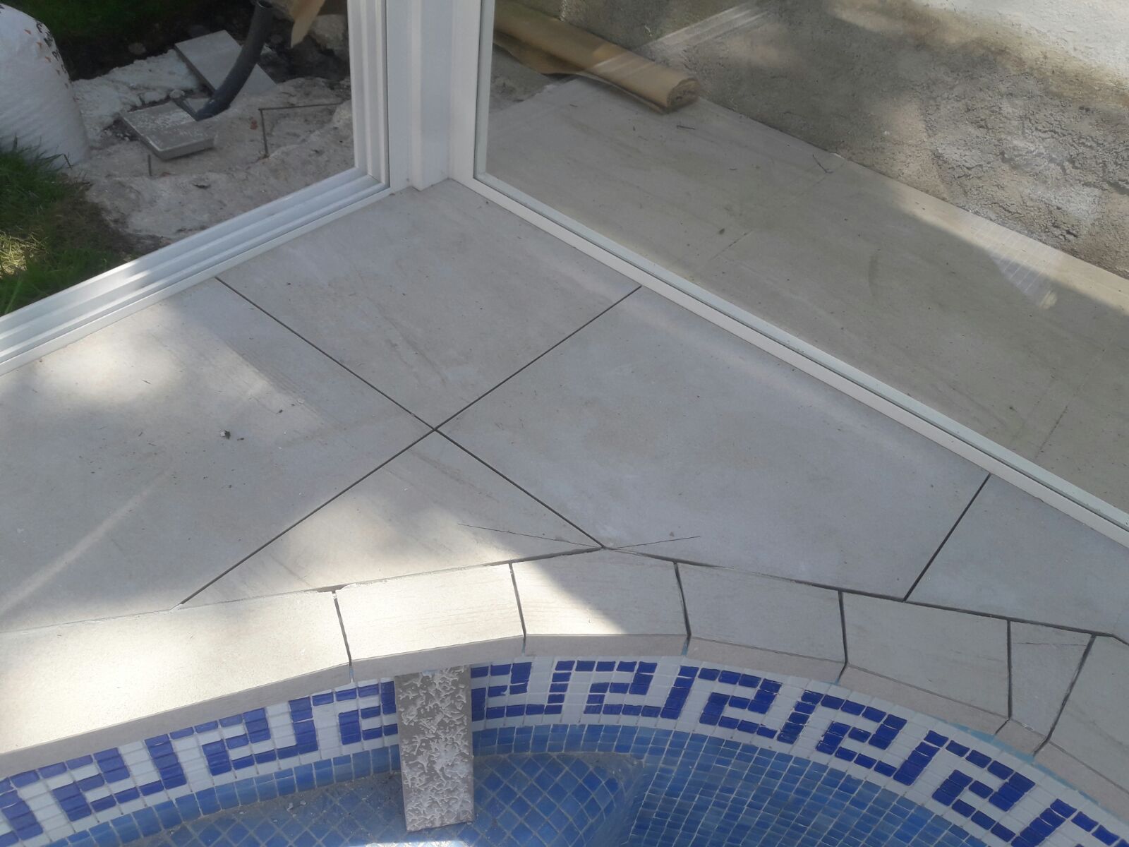Cerramientos exteriores y arreglos piscinas: Trabajos de Karpex Cerramientos exteriores y arreglos piscinas: Trabajos de Karpex