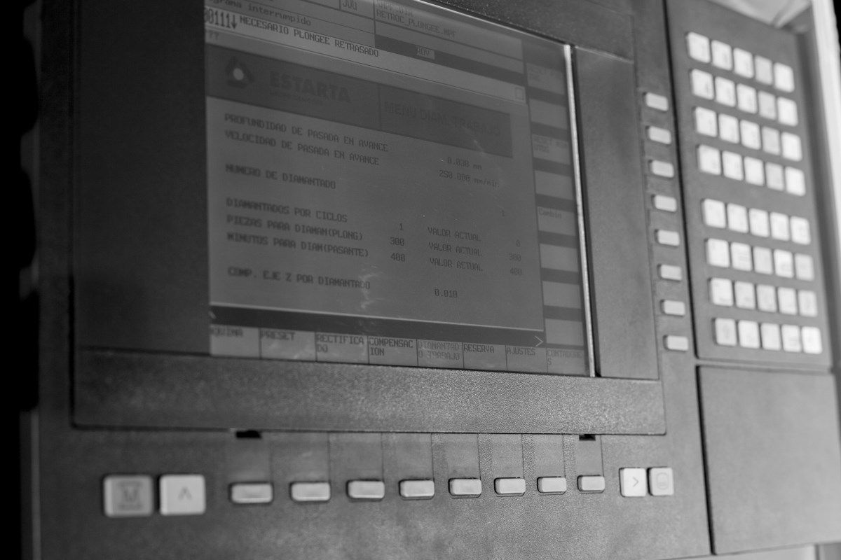 Maquinaria rectificadora: Servicios de Rectyafil Maquinaria rectificadora: Servicios de Rectyafil