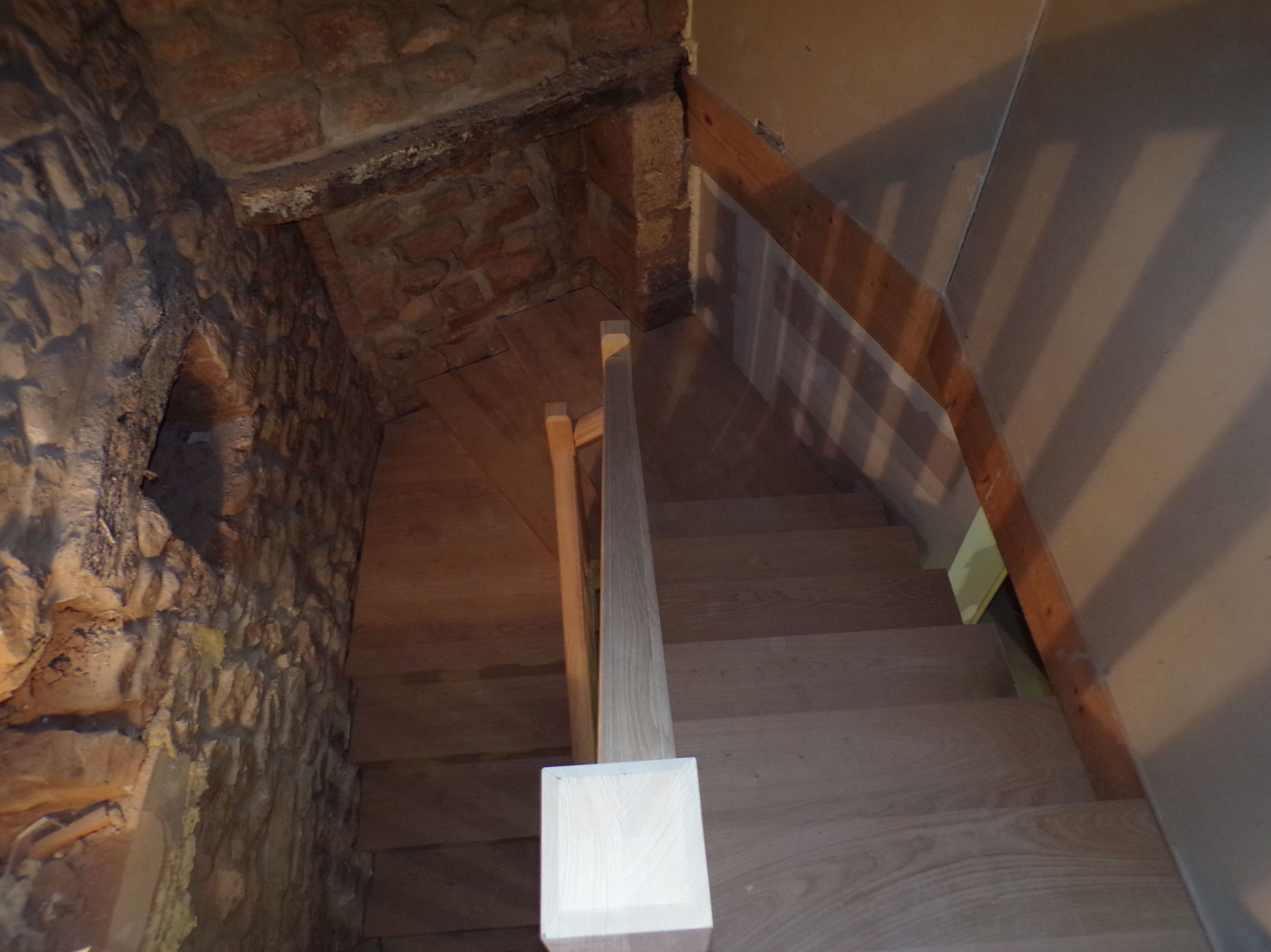 Escaleras: Trabajos de Carpintería Antonio Pereda Escaleras: Trabajos de Carpintería Antonio Pereda