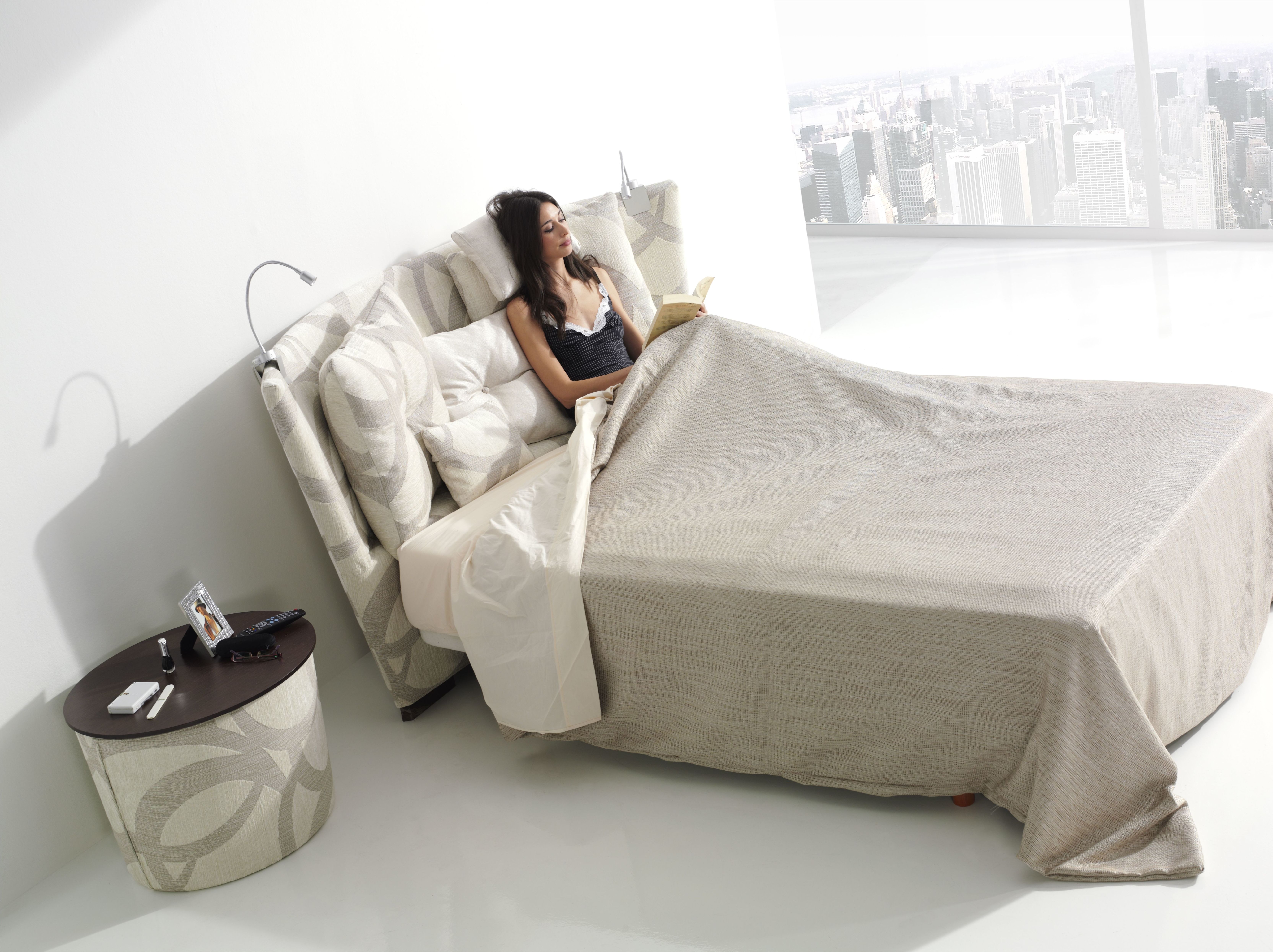CAMA CASANDRA CAMA CASANDRA