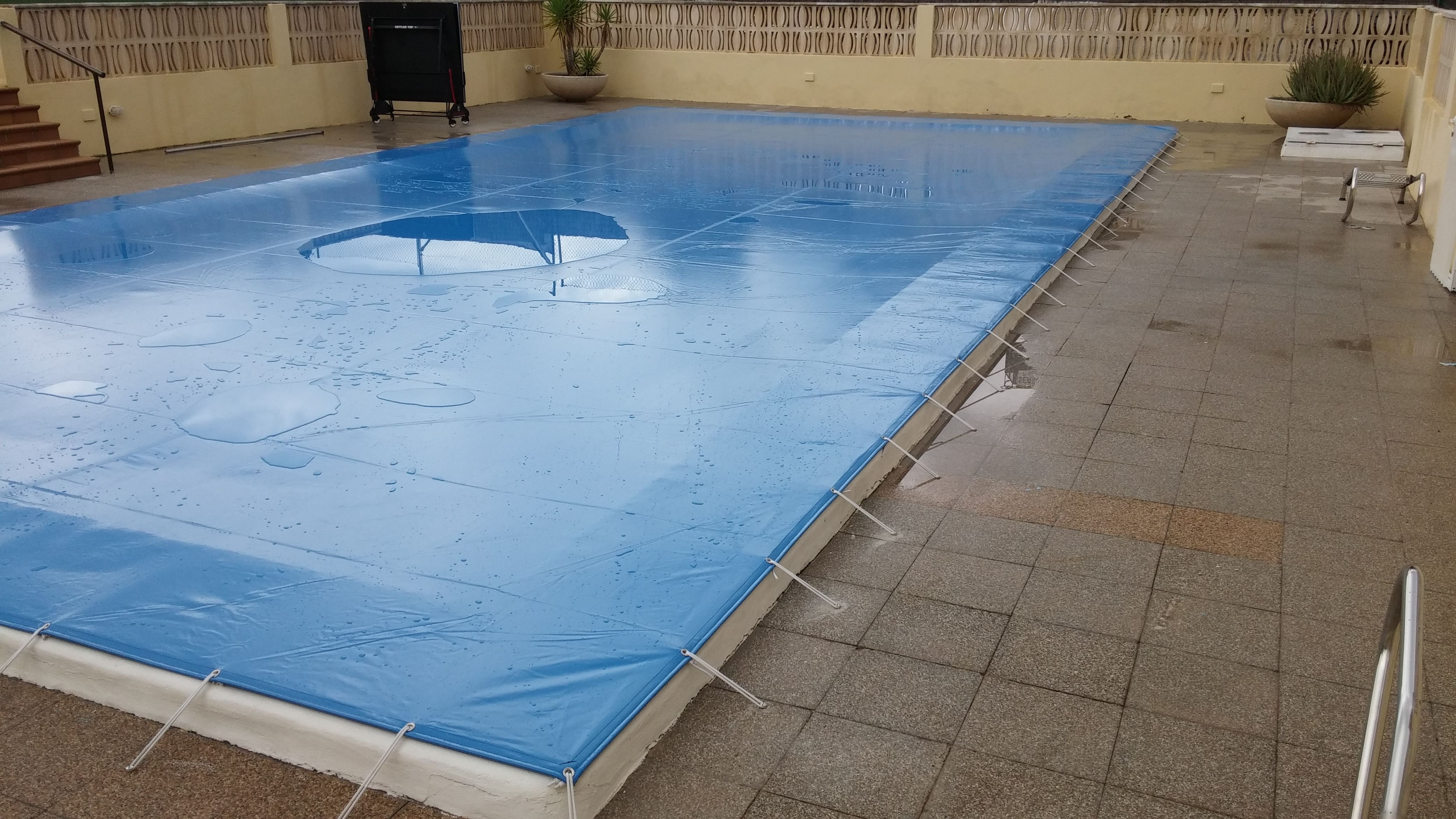 Cobertores para piscinas en Ibiza