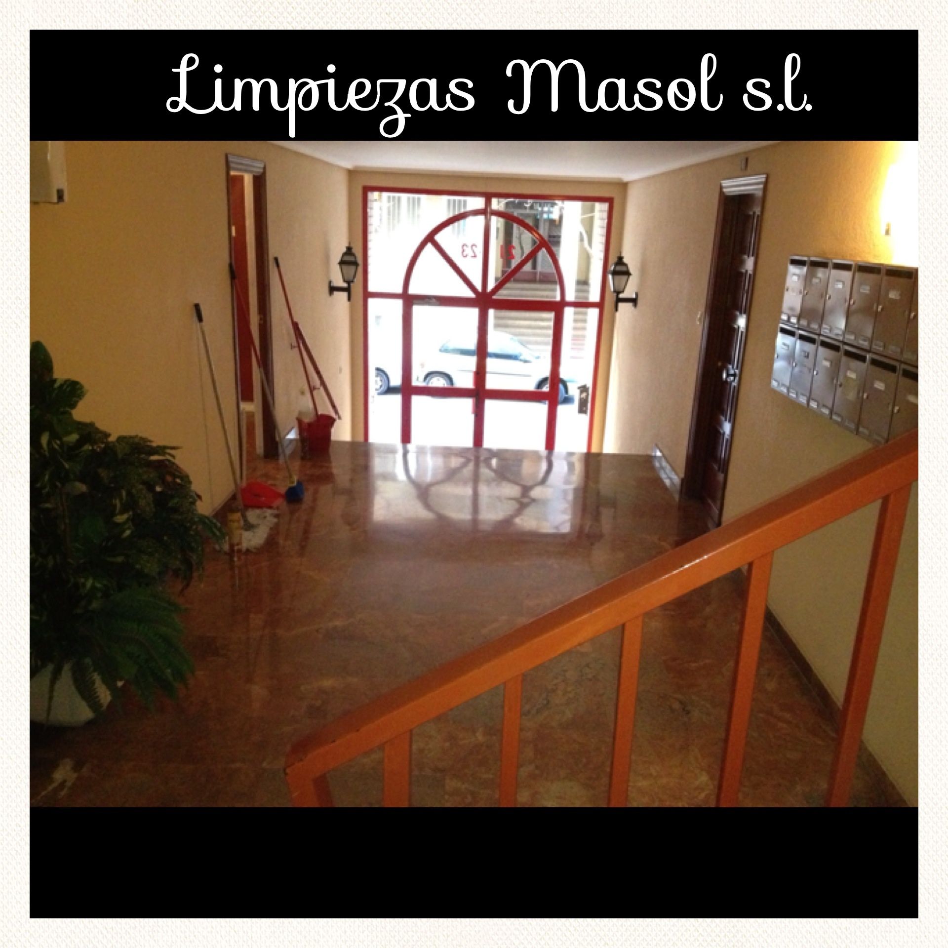 1. Limpieza de comunidades: Servicios de Limpiezas Masol, S.L. 1. Limpieza de comunidades: Servicios de Limpiezas Masol, S.L.