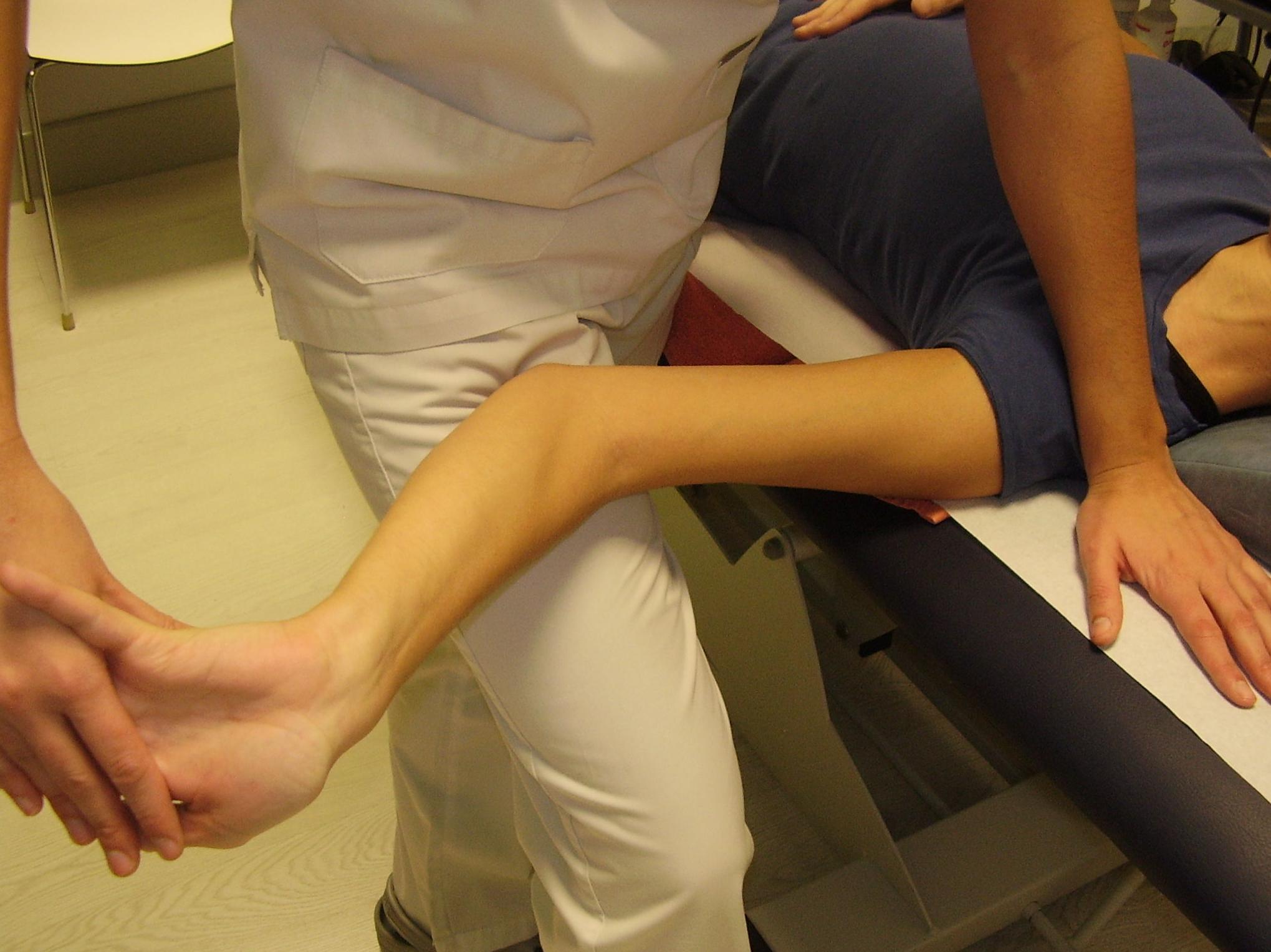 Movilización Neuromeníngea: Servicios de Sananova Fisioterapia Movilización Neuromeníngea: Servicios de Sananova Fisioterapia