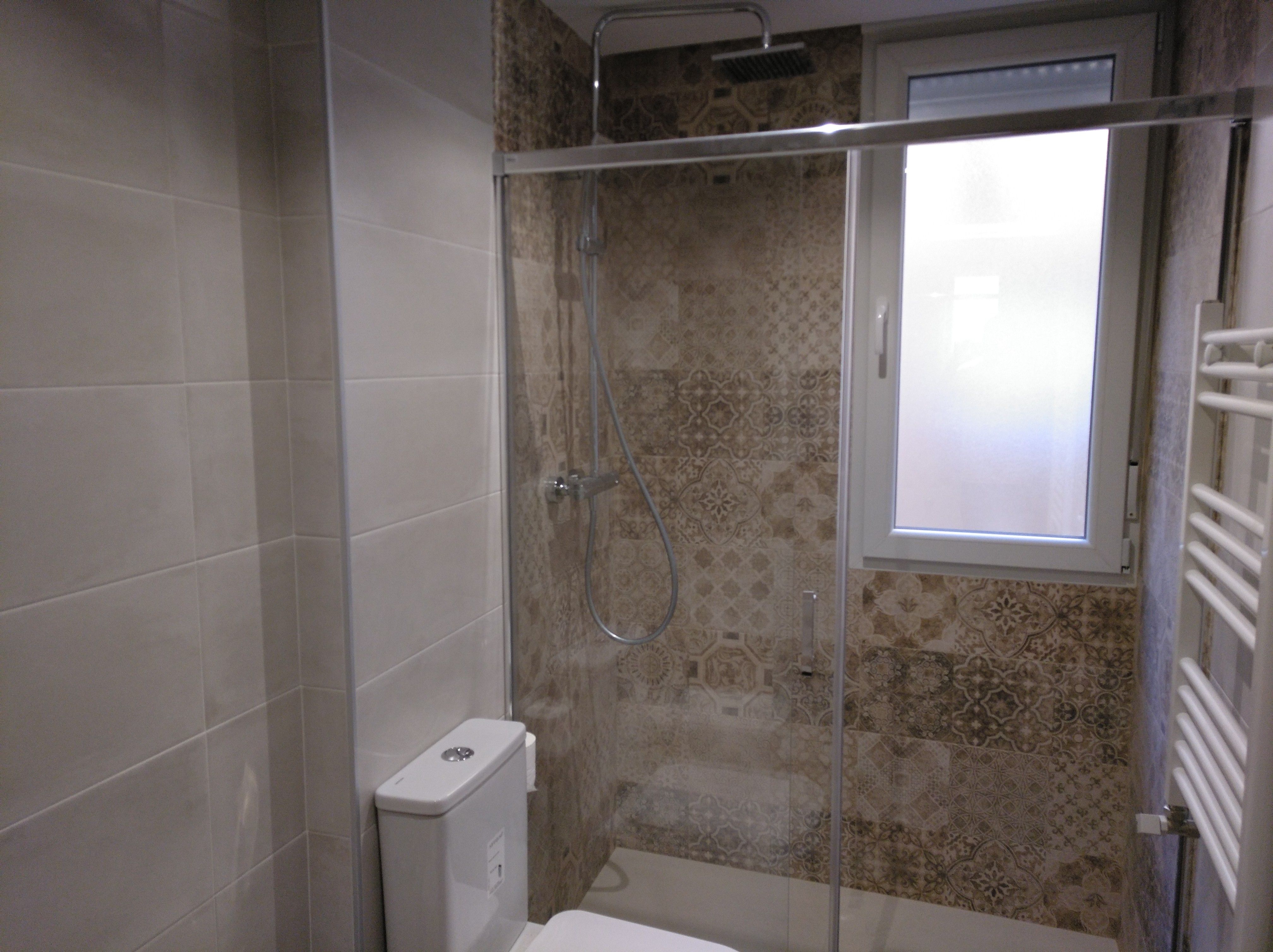 Baños: Catálogo de Estudio de Cocinas Isaías Padial Baños: Catálogo de Estudio de Cocinas Isaías Padial