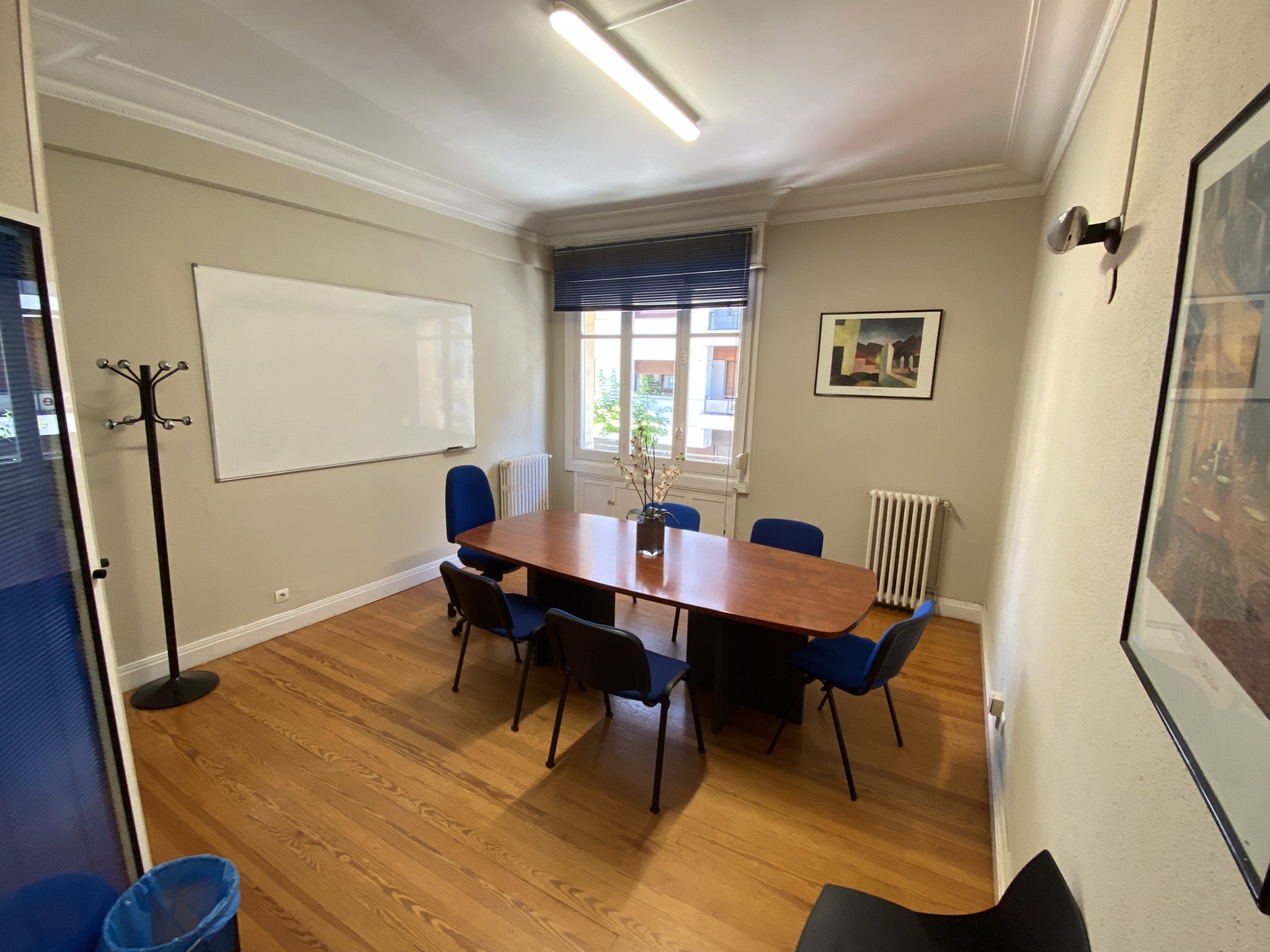 Sala de reuniones: Servicios de Ercilla Centro de Negocios Sala de reuniones: Servicios de Ercilla Centro de Negocios